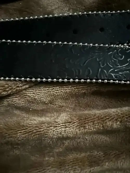 Leather PU Leather Belt with Metal Engraved Buckle Size ONE SIZE - 3 Thumbnail