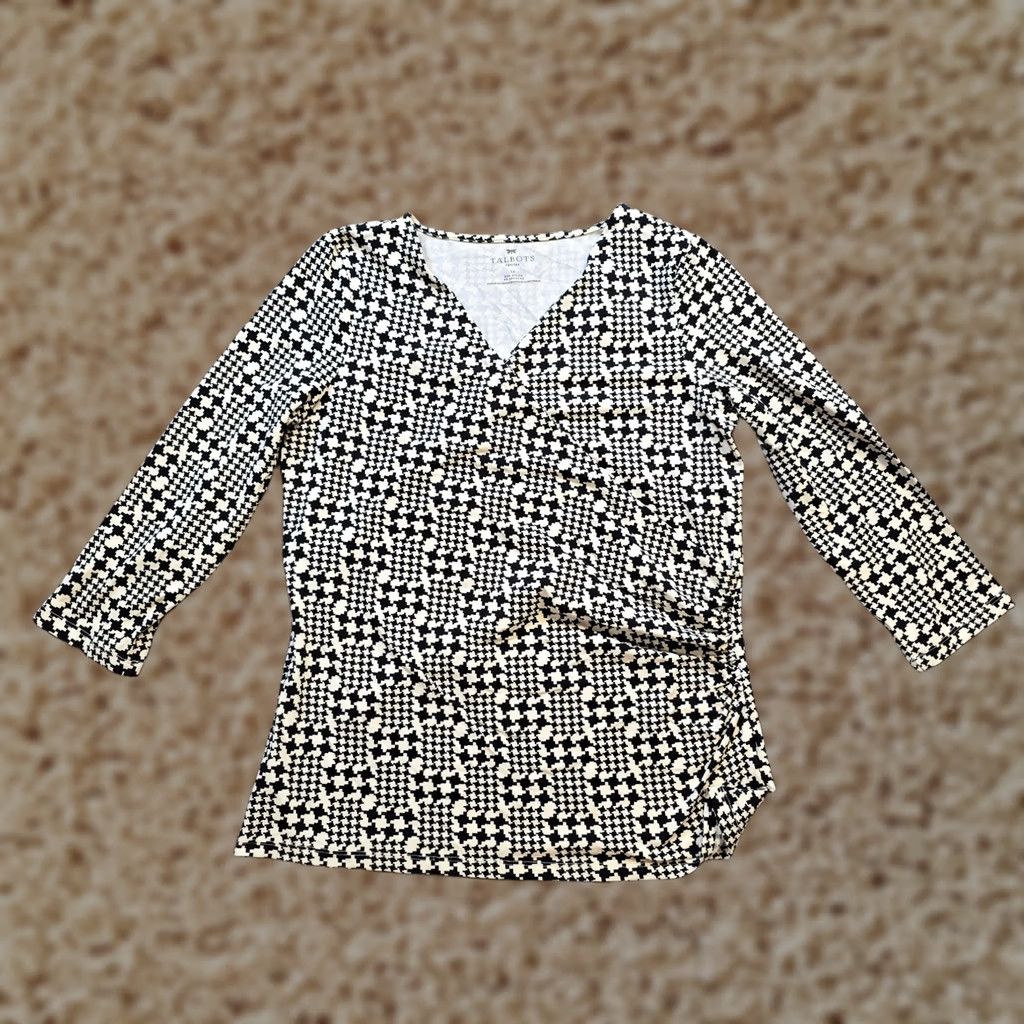Talbots Talbots Shirt Women Large Petite Black Houndstooth Stretchy Faux Wrap V Neck 3/4 Sleeve PullOver Knit Blouse Casual Business Mens Womens Girls Boys Size L / US 10 / IT 46 - 1 Thumbnail
