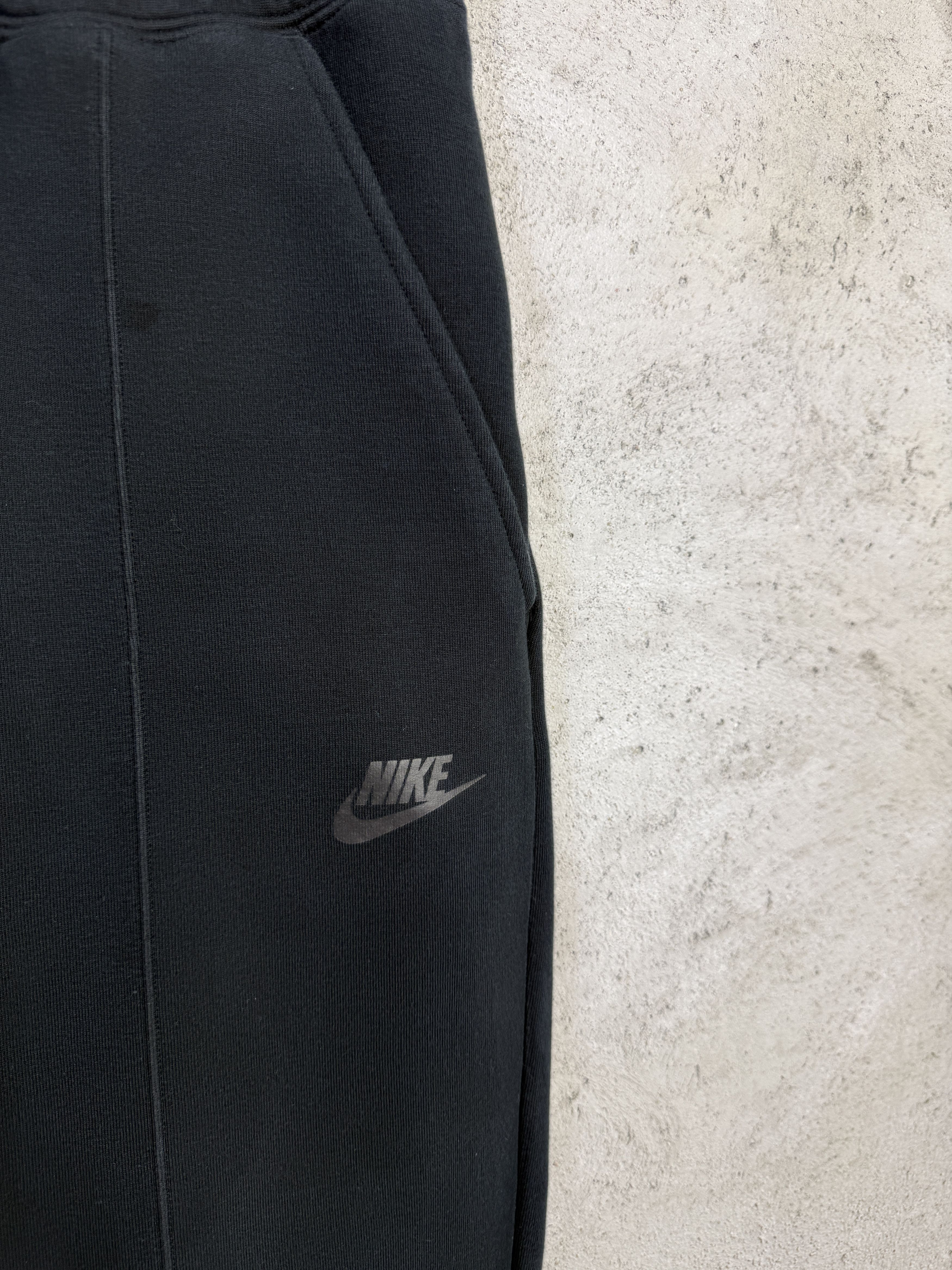 Nike Nike tech fleece sweatpants joggers drip drill trap Size 28" / US 6 / IT 42 - 2 Thumbnail
