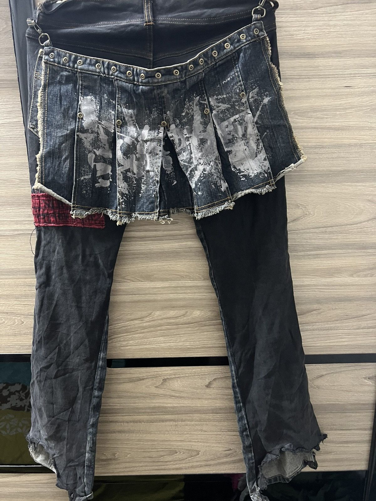 Other ALGONQUIN PUNK PANTS GOTHIC BONDAGE CLLASIC JEANS Size US 31 - 7 Thumbnail