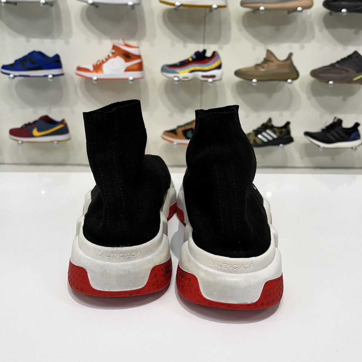 Balenciaga Balenciaga speed Trainer Black White Red Size US 6 / EU 39 - 4 Thumbnail