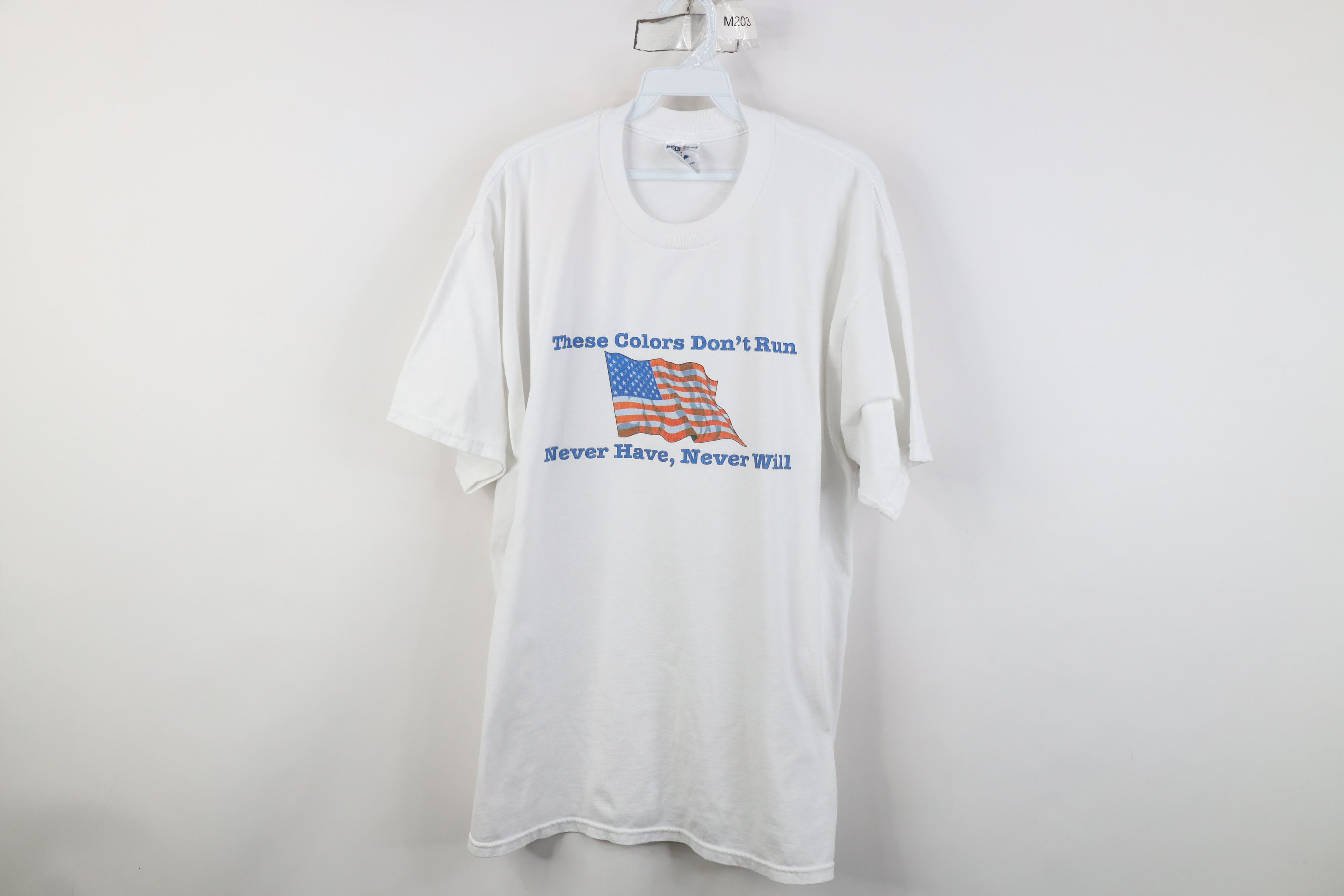 Vintage Vintage Y2K Streetwear Run United States USA Flag T-Shirt Size US XL / EU 56 / 4 - 1 Thumbnail