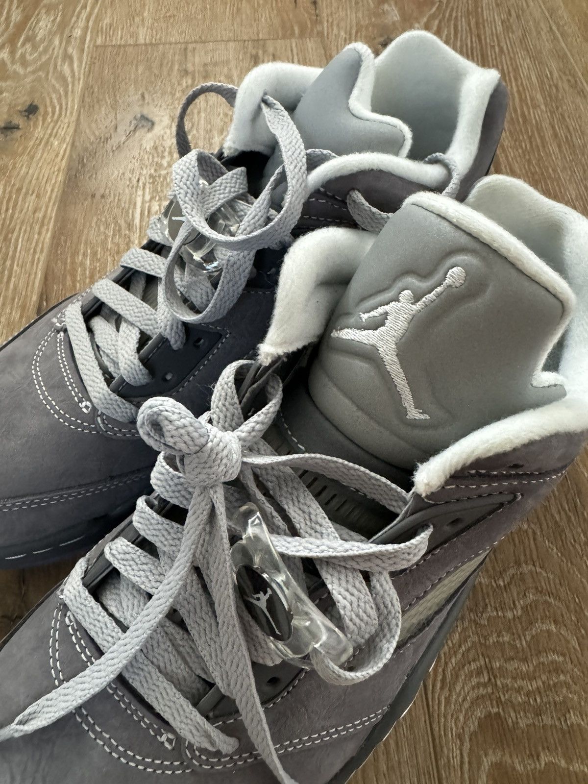 Jordan Brand Jordan 5 Wolf Grey Golf Size US 8.5 / EU 41-42 - 3 Thumbnail