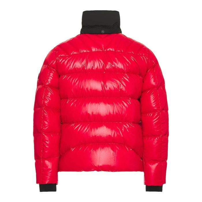 Moncler store bruel red