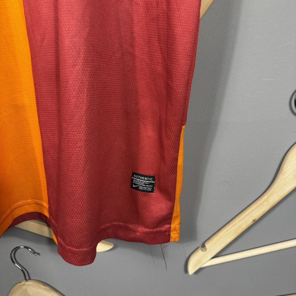 Other Galatasaray Blokcore Soccer Jersey Size US XL / EU 56 / 4 - 3 Thumbnail