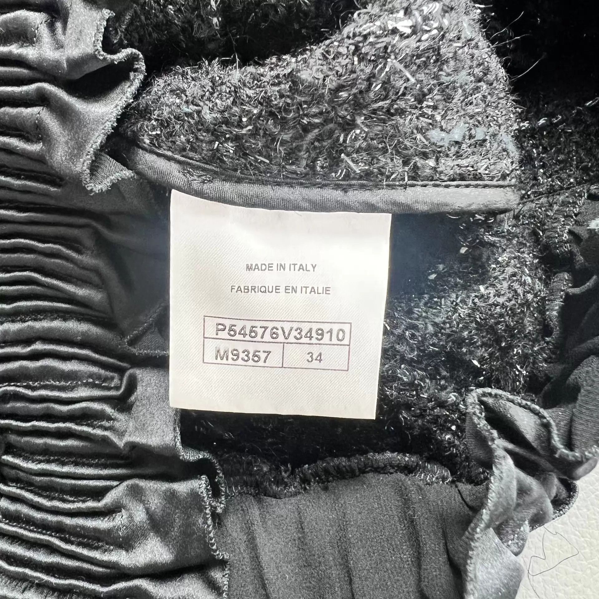 Chanel CHANEL 16B Wool Sweater Black 34 Size XS / US 0-2 / IT 36-38 - 4 Thumbnail