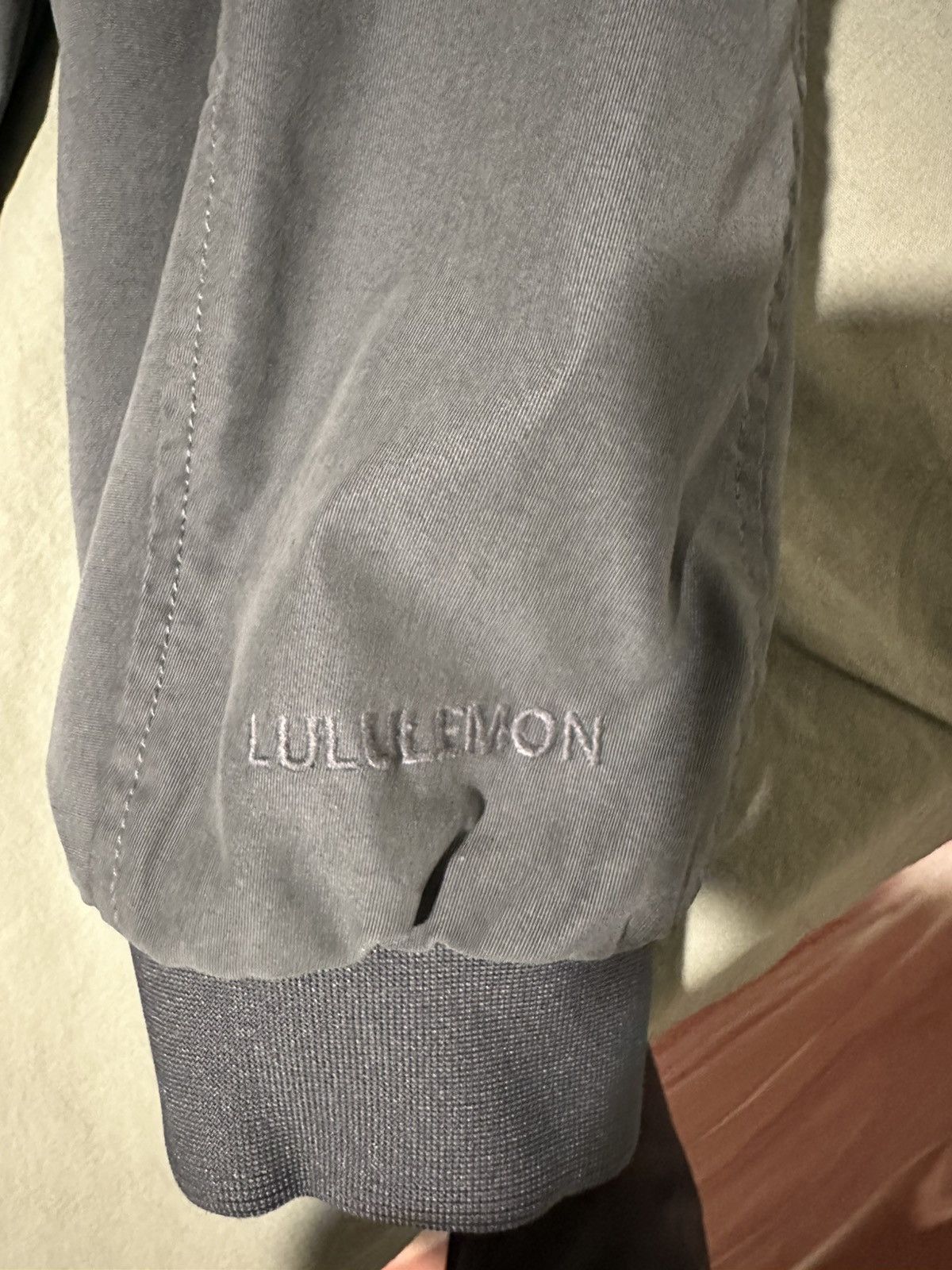 Lululemon Lululemon Reversible Insulated Bomber Jacket Size US M / EU 48-50 / 2 - 4 Thumbnail
