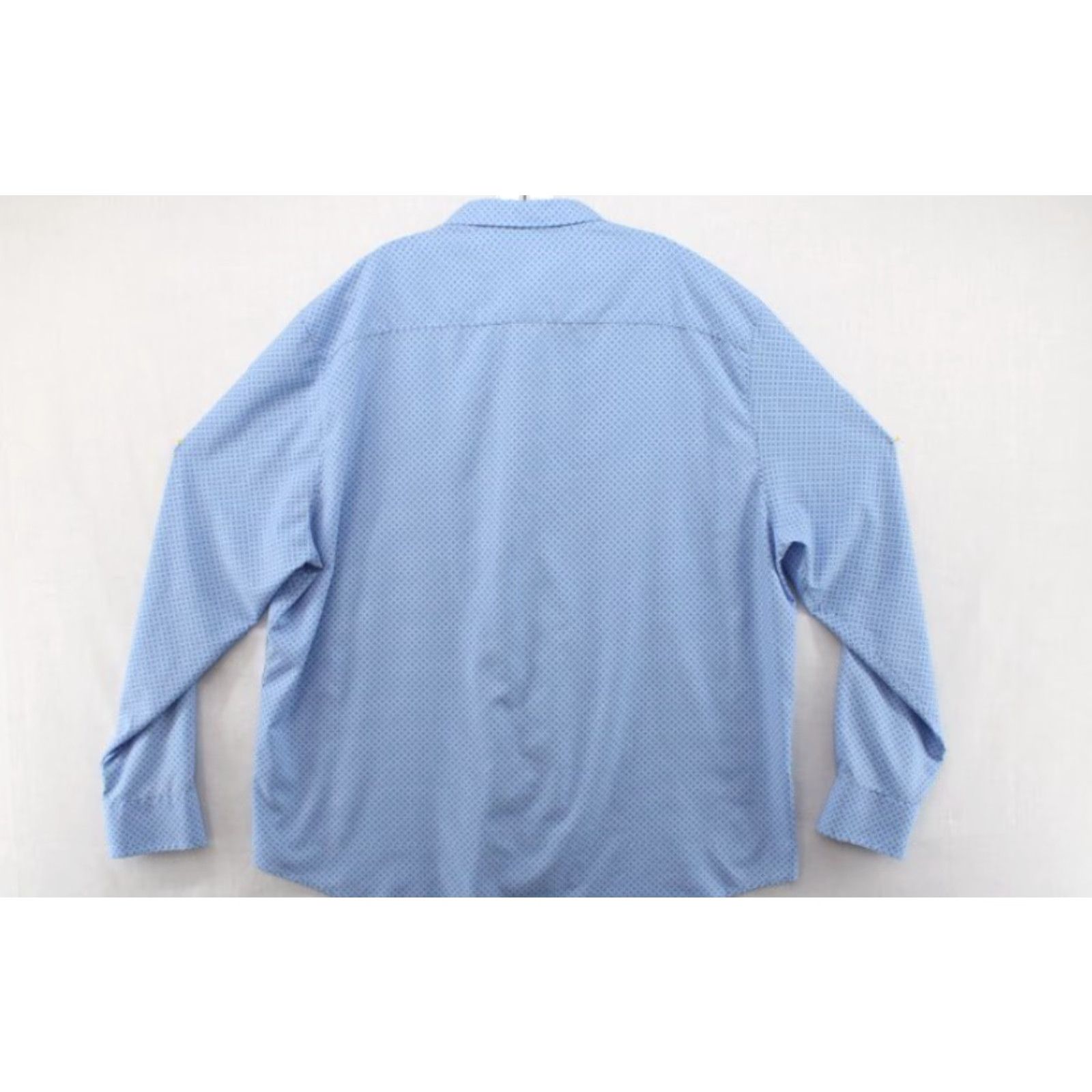 Jos. A. Bank Jos A Bank Travelers Shirt Slim Fit 2XL Men's Blue Geometric Poly Blend Button-Up Shirt Geometric Size US XXL / EU 58 / 5 - 7 Thumbnail