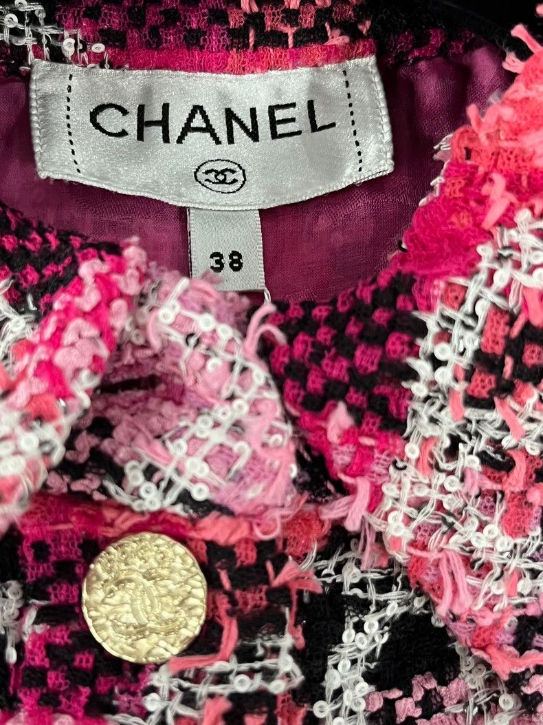 Chanel Chanel Series pink tweed plaid short sleeves Size XS / US 0-2 / IT 36-38 - 4 Thumbnail