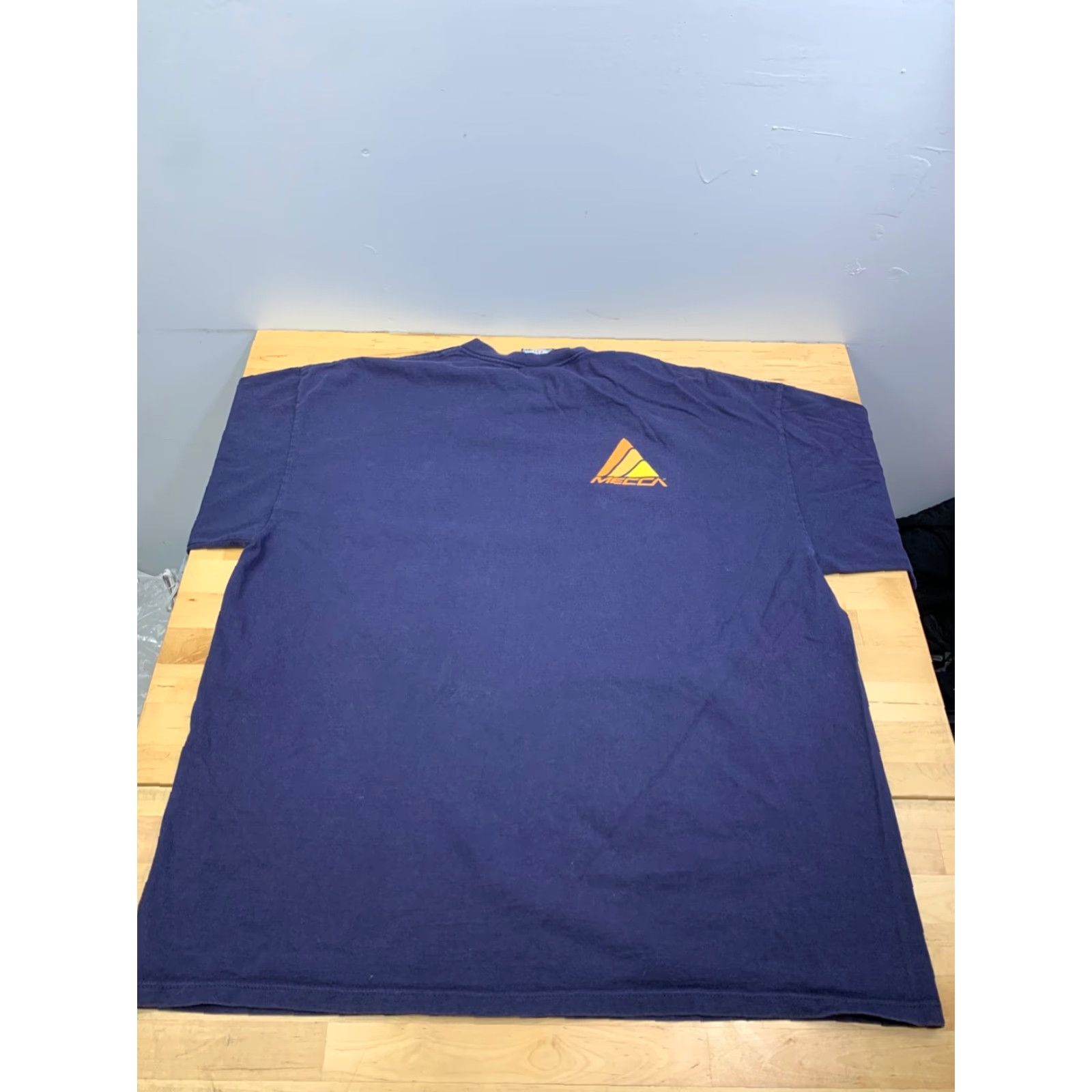 Vintage VINTAGE Mecca Shirt Mens 2XL Blue Crew Neck Short Sleeve Y2K Hip Hop Streetwear Size US XXL / EU 58 / 5 - 7 Thumbnail