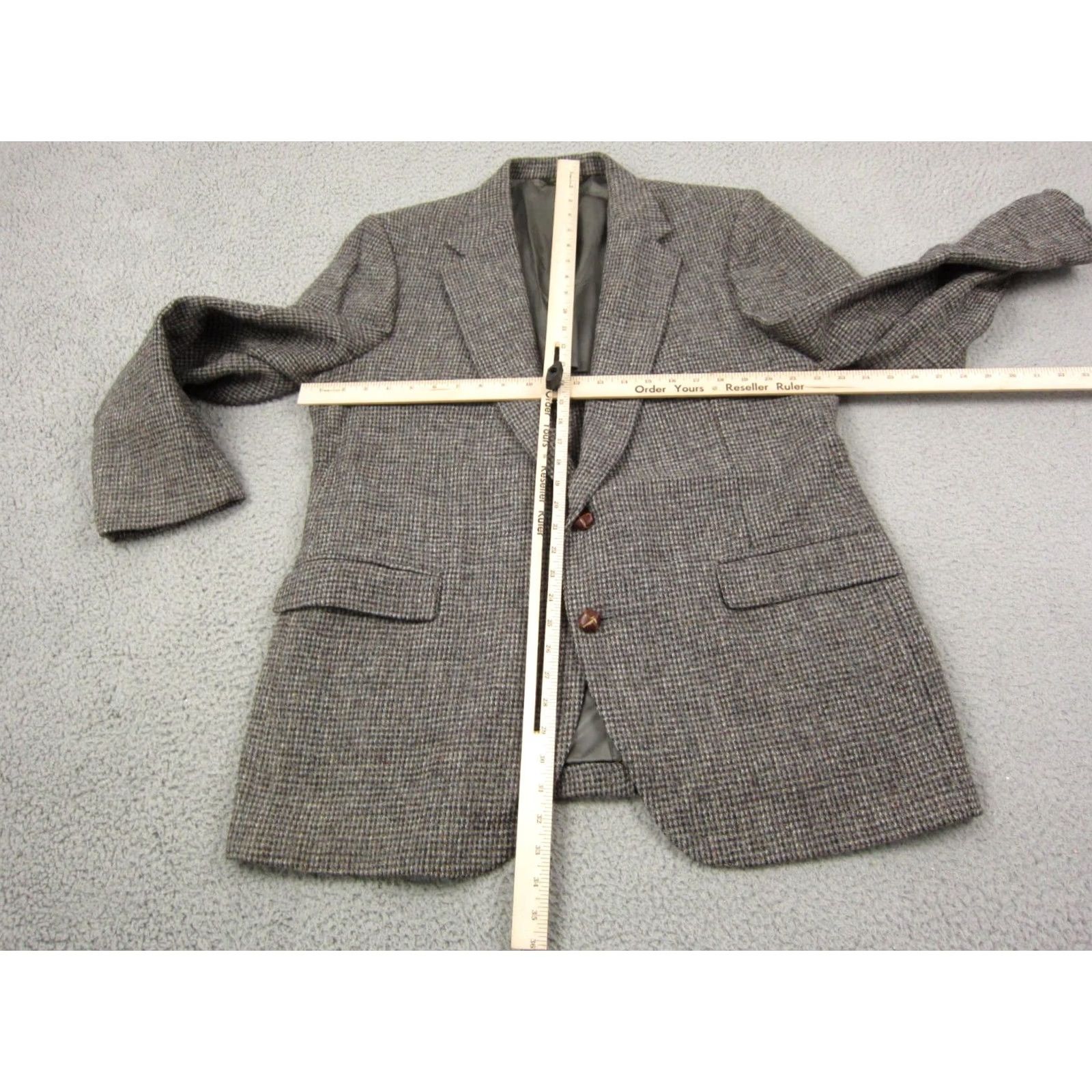 Harris Tweed VINTAGE Harris Tweed Jacket Mens L 44 Gray Scottish Wool Blazer USA Herringbone Size 42R - 6 Thumbnail