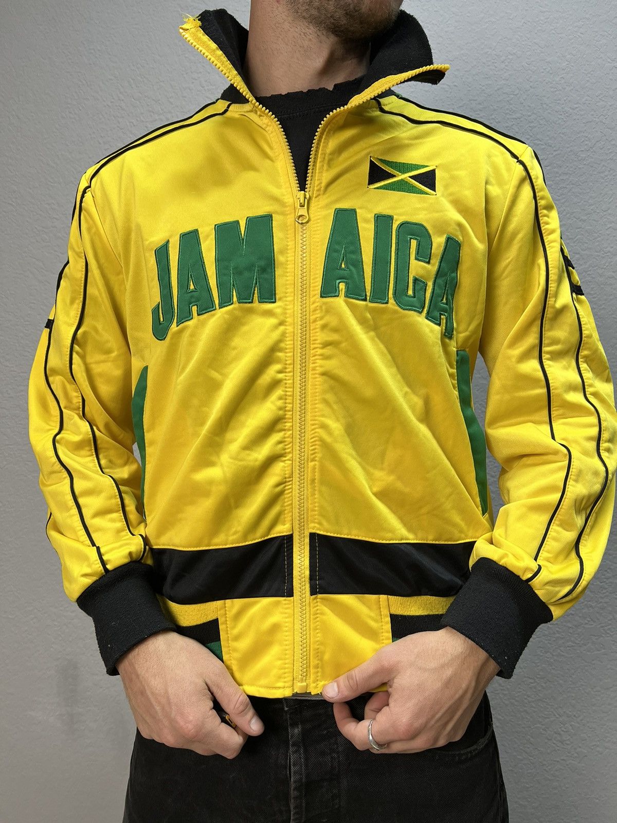 Vintage VINTAGE Y2K JAMAICA ZIP UP JACKET Size US M / EU 48-50 / 2 - 2 Thumbnail