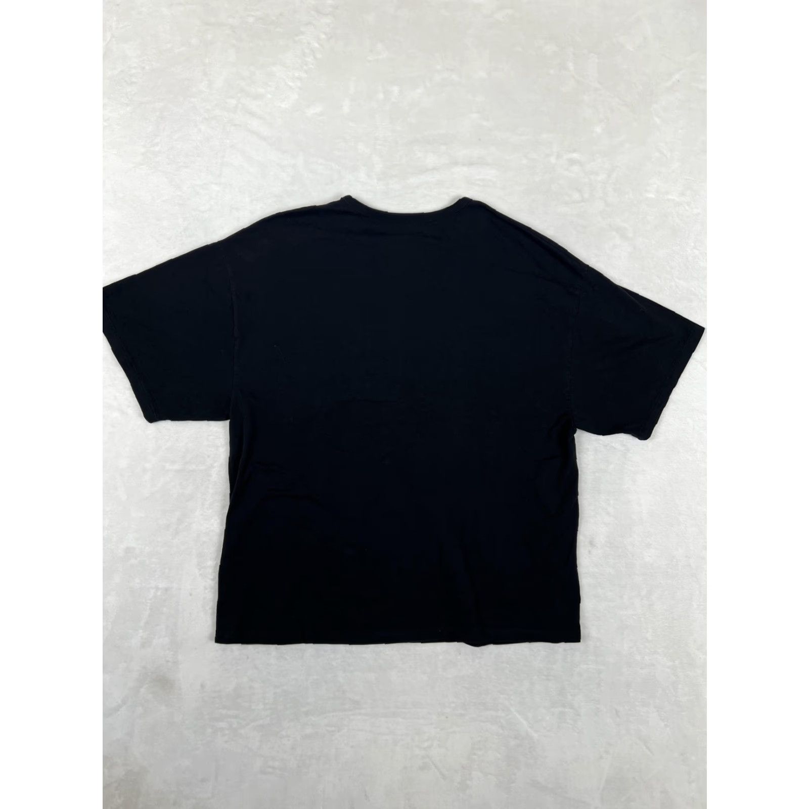 Vintage Billie Eilish T-Shirt Black Large Graphic Print Crew Neck Short Sleeve Music Tee Mens Large Size US L / EU 52-54 / 3 - 6 Thumbnail
