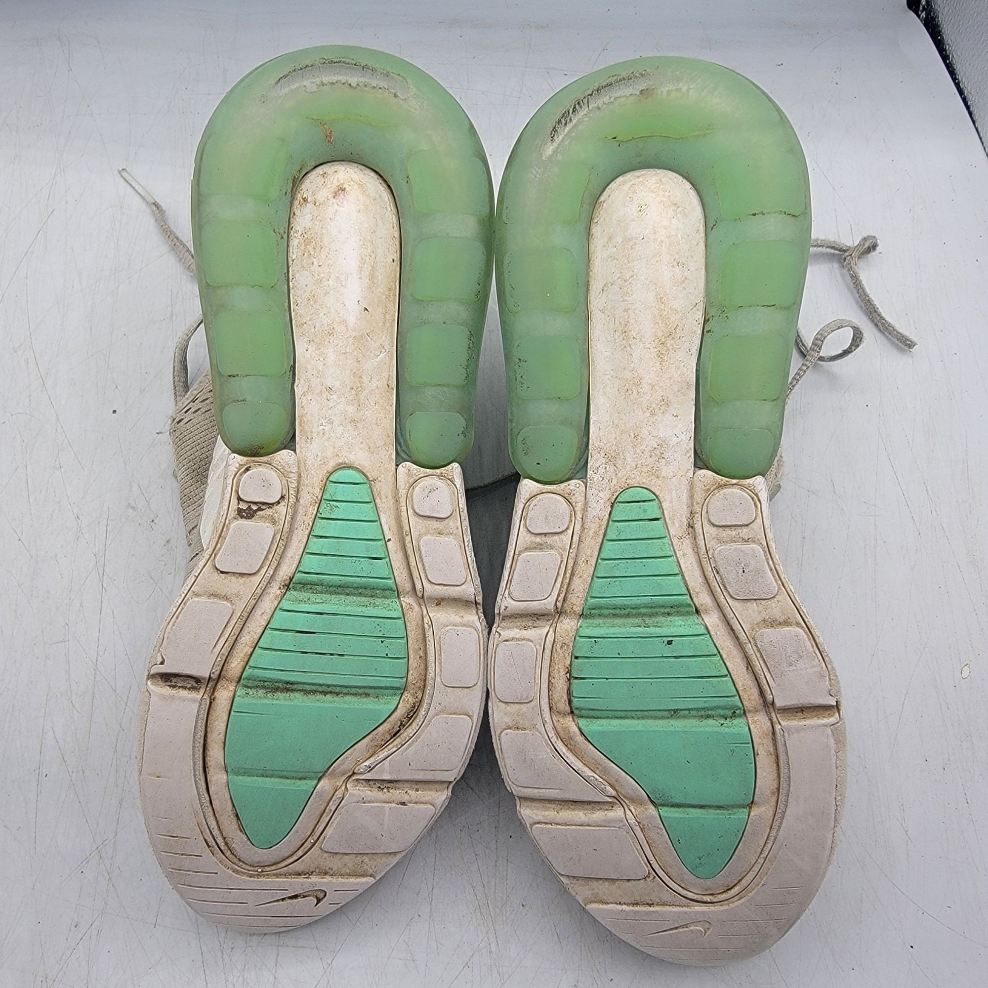 Nike Nike Air Max 270 GS Womens 5.5 Summit White Emerald Rise Sho Size US 5.5 / IT 35.5 - 8 Thumbnail