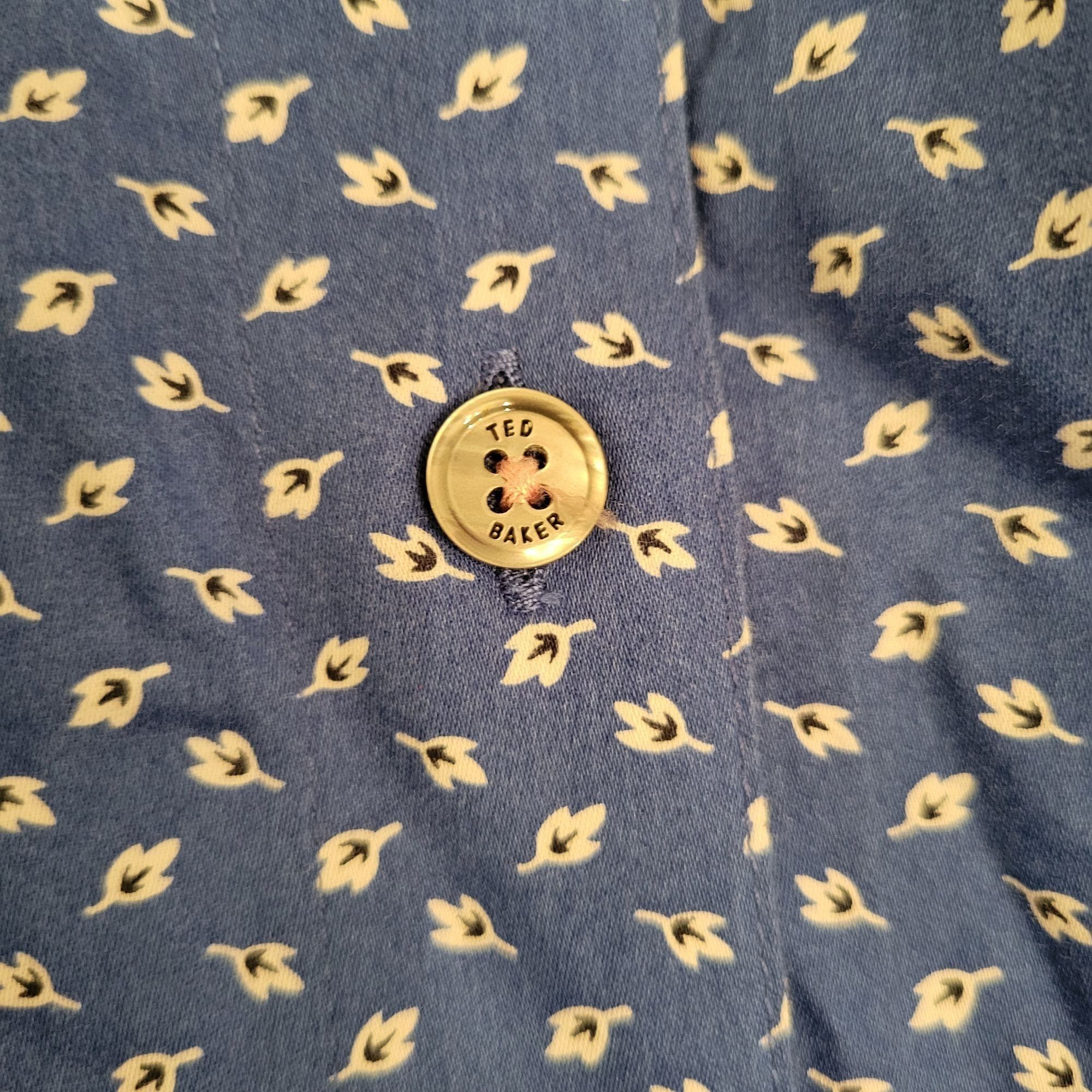 Ted Baker Ted Baker Blue White Ditzy Print Short Sleeve Button Up Shir Size XS / US 0-2 / IT 36-38 - 8 Thumbnail