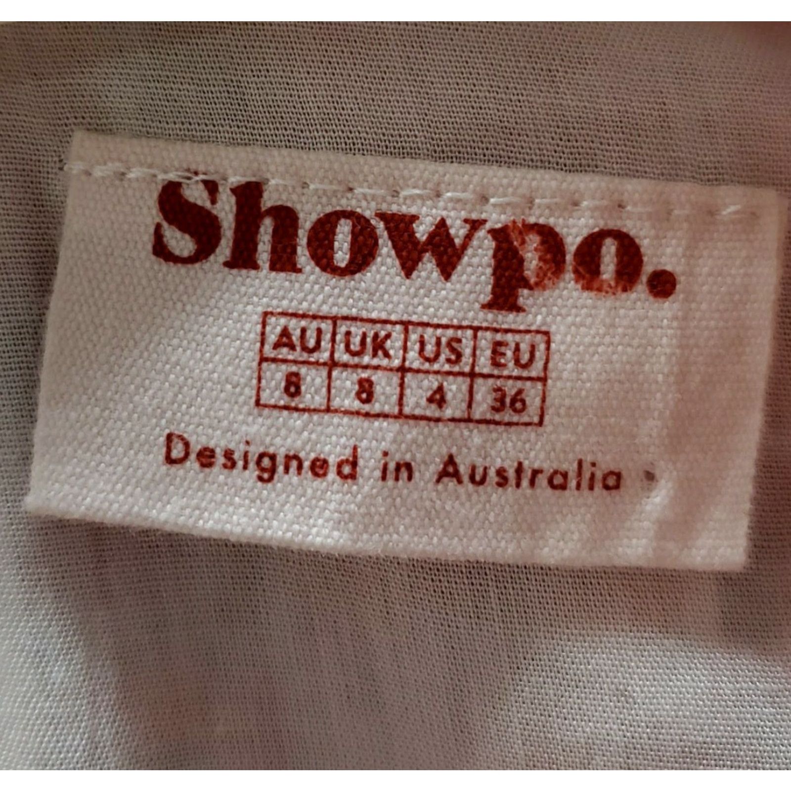 Vintage Showpo Floral/Roses Ruffle Short Romper V-Neck Sz 4 Women’s 3/4 Sleeve Summer Polyster- Rayon Size 27" / US 4 / IT 40 - 5 Thumbnail