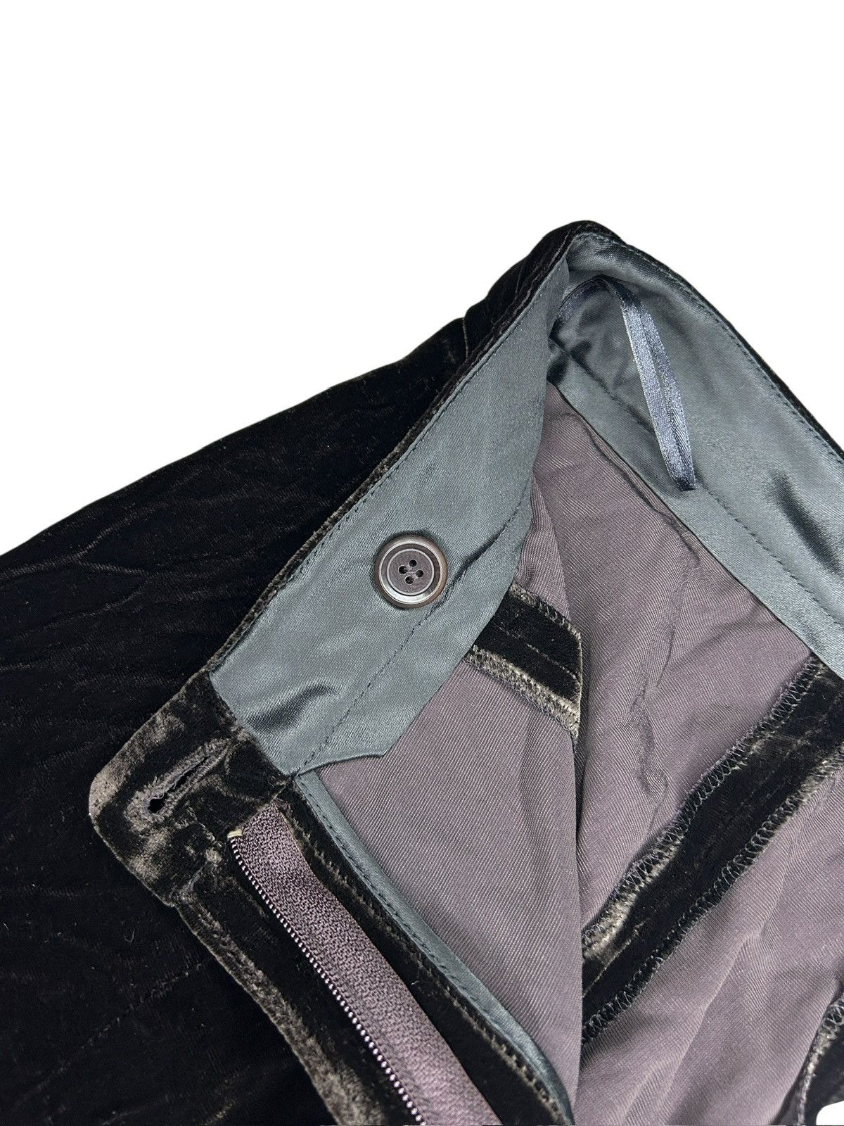 Moschino 90s Velour Bow Detail Shorts Size 27" / US 4 / IT 40 - 7 Thumbnail