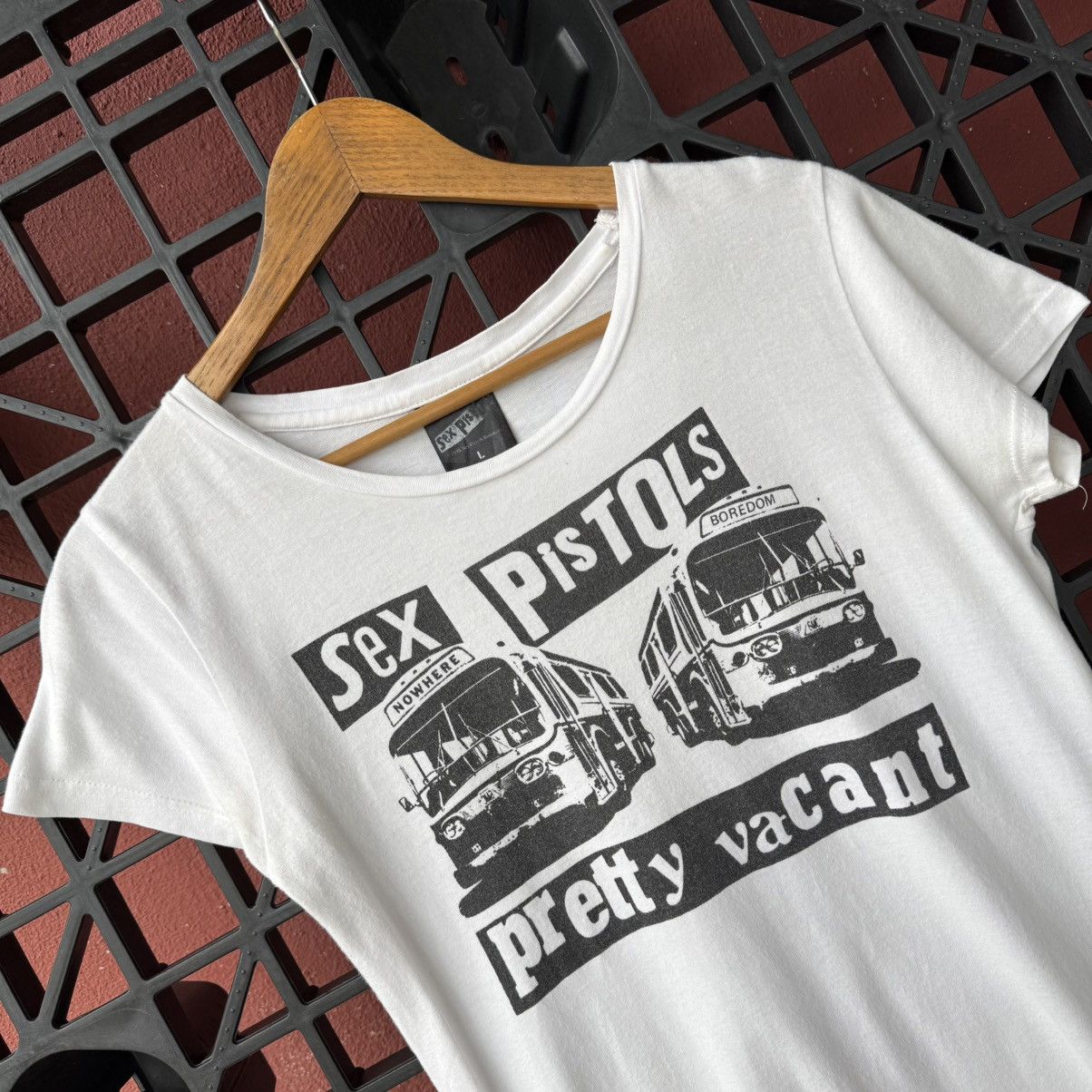 Band Tees Sex Pistol 2015 Pretty Vacant Band Graphic Tee Size L / US 10 / IT 46 - 4 Thumbnail