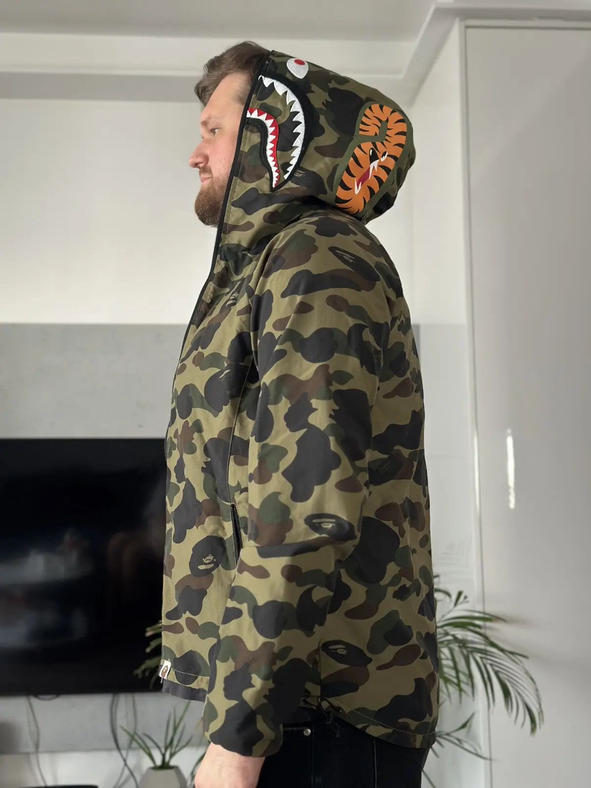 Bape A Bathing Ape BAPE First Camo Green Shark Full Zip Jacket Size US XXL / EU 58 / 5 - 2 Thumbnail