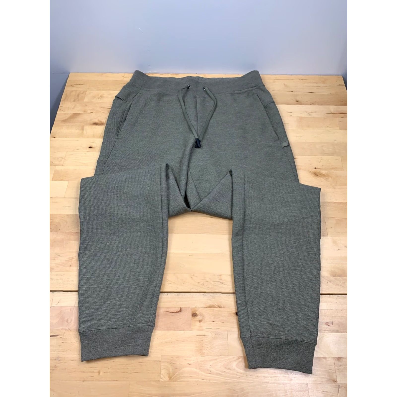 Vintage VRST Mens Joggers Size S Olive Green Activewear Casual Tapered Pants Model VRST 4458 Regular Mens Size US 29 - 2 Thumbnail