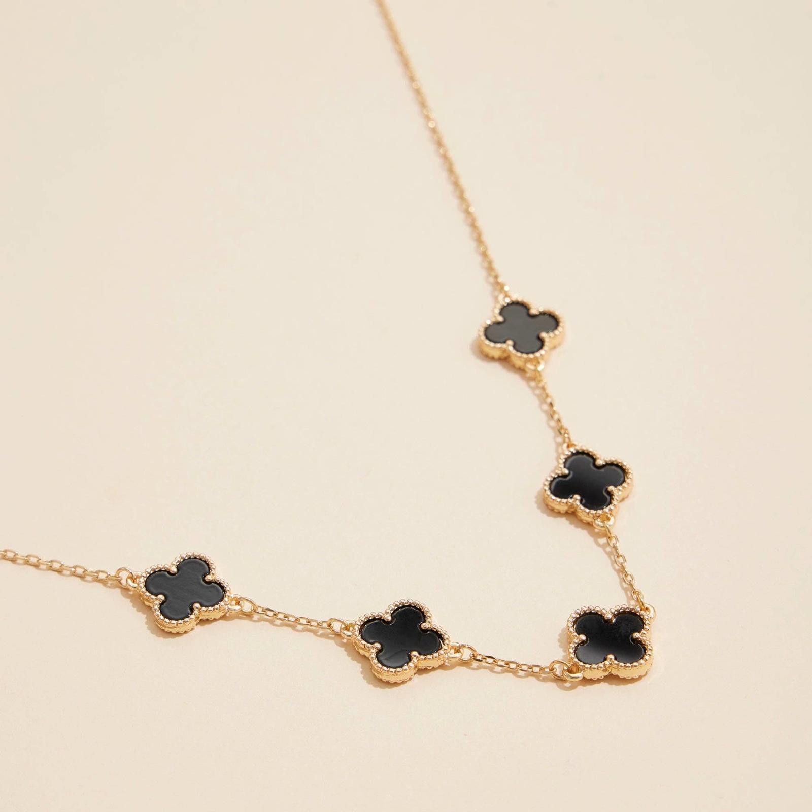 Other Gold Chain Clover Necklace with Shell Inlay Charms Size ONE SIZE - 3 Thumbnail