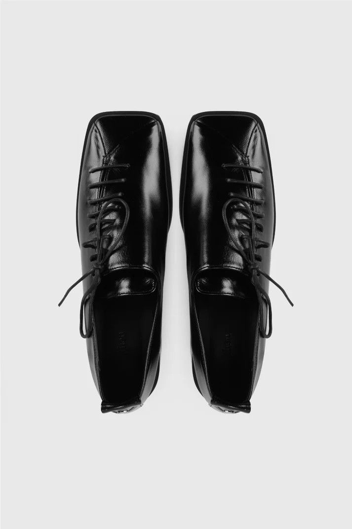 Designer Korean Loafer Heel in Black Cracked Leather Size US 9 / IT 39 - 9 Thumbnail