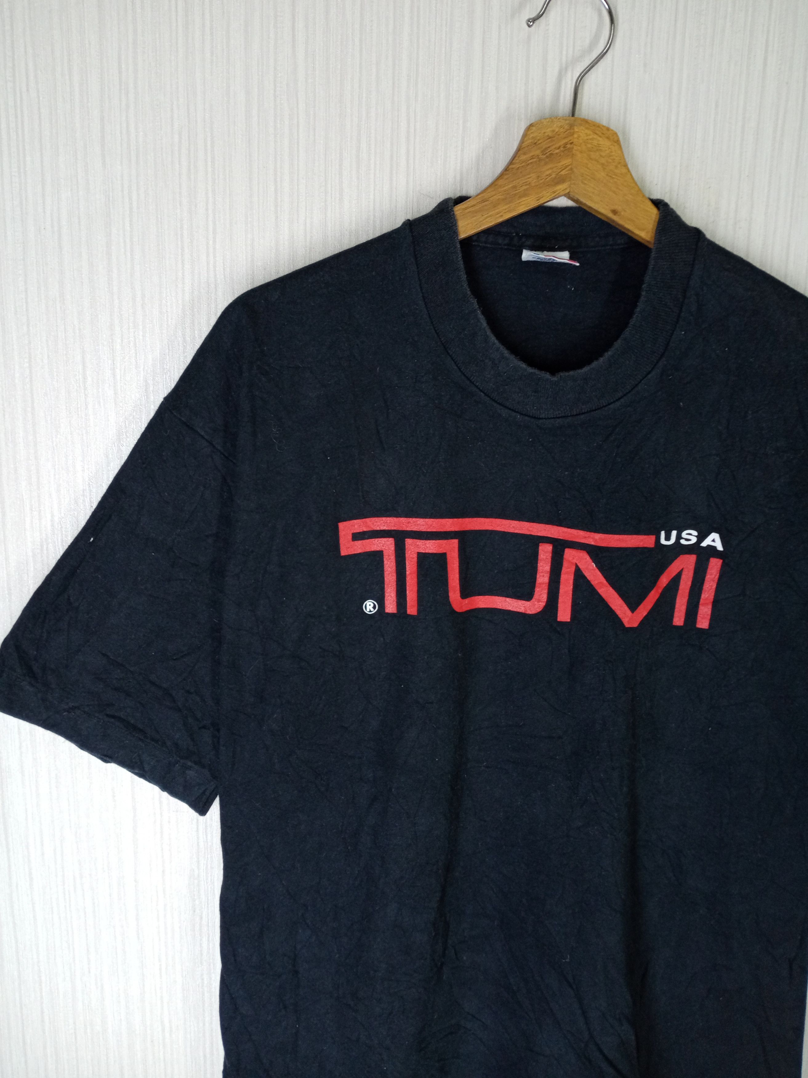 Tumi Rare Vintage 90s TUMI Big Logo Tshirt Size US XL / EU 56 / 4 - 7 Thumbnail