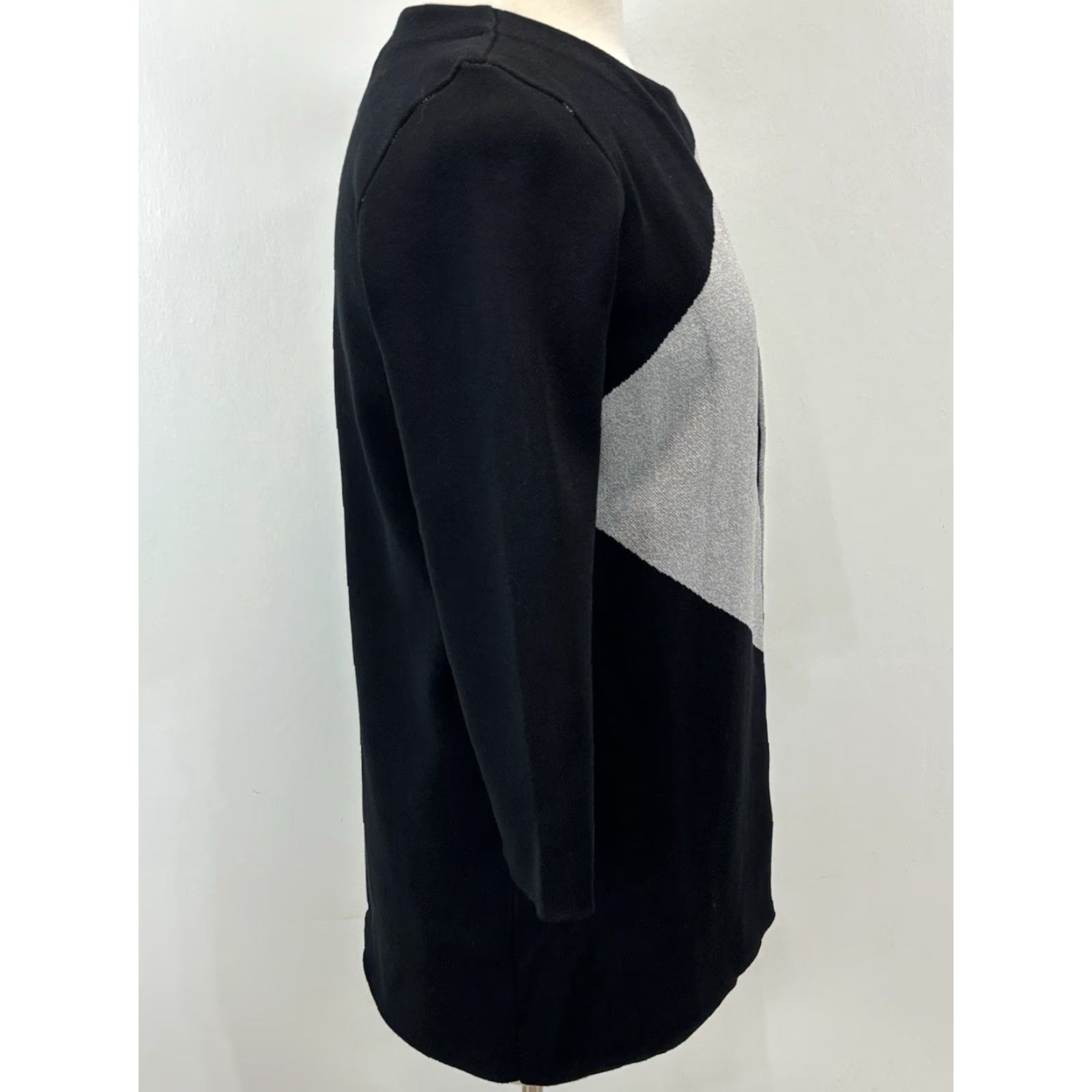 Ann Taylor Ann Taylor Colorblock Cardigan Sweater Women Petite PXS Black Grey Knit Midlength Size XS / US 0-2 / IT 36-38 - 4 Thumbnail
