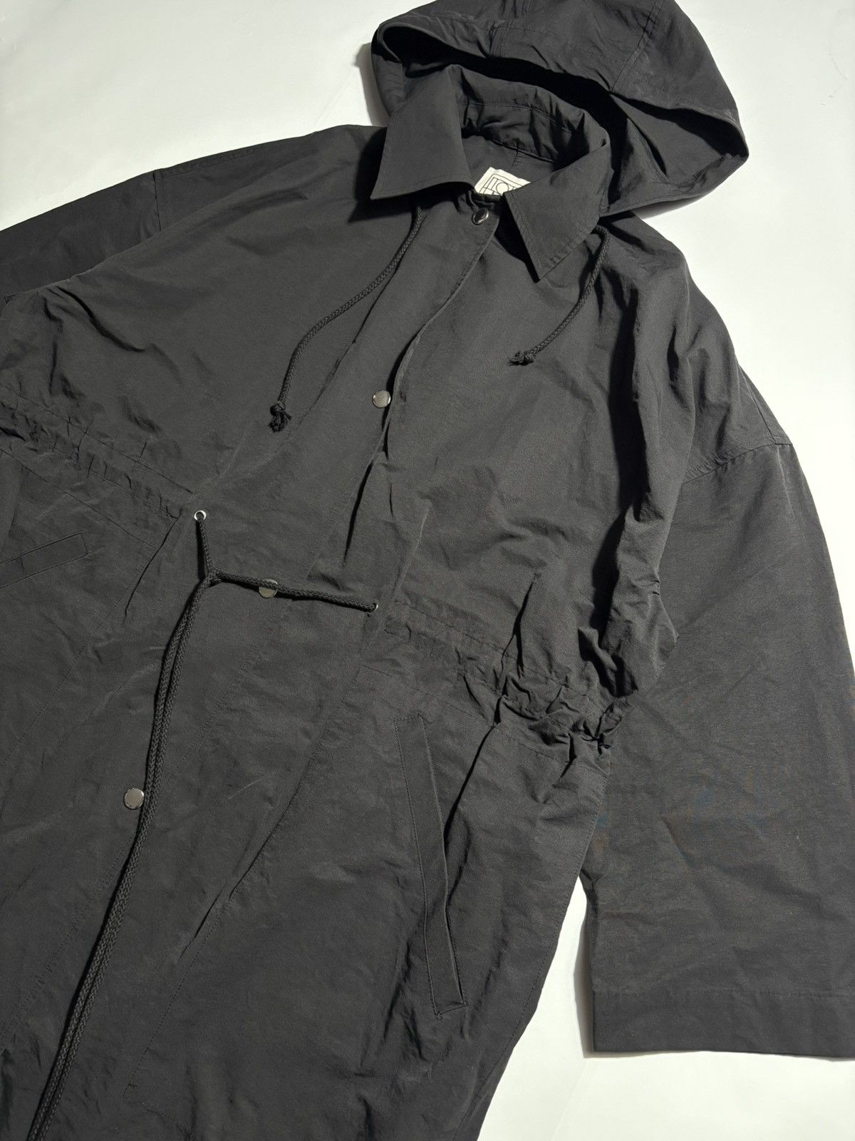 Toteme TOTEME DRAWSTRING HOODED MID-LENGHT TRENCH COAT Size M / US 6-8 / IT 42-44 - 3 Thumbnail