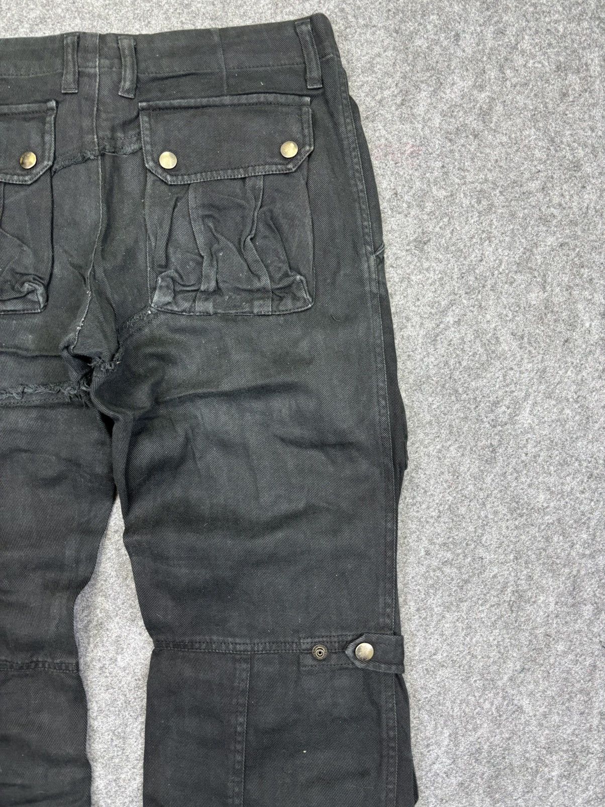 Japanese Brand 💥Flare💥 BIZARRIA Multipockets Parachute Jeans F723 Size US 31 - 13 Thumbnail