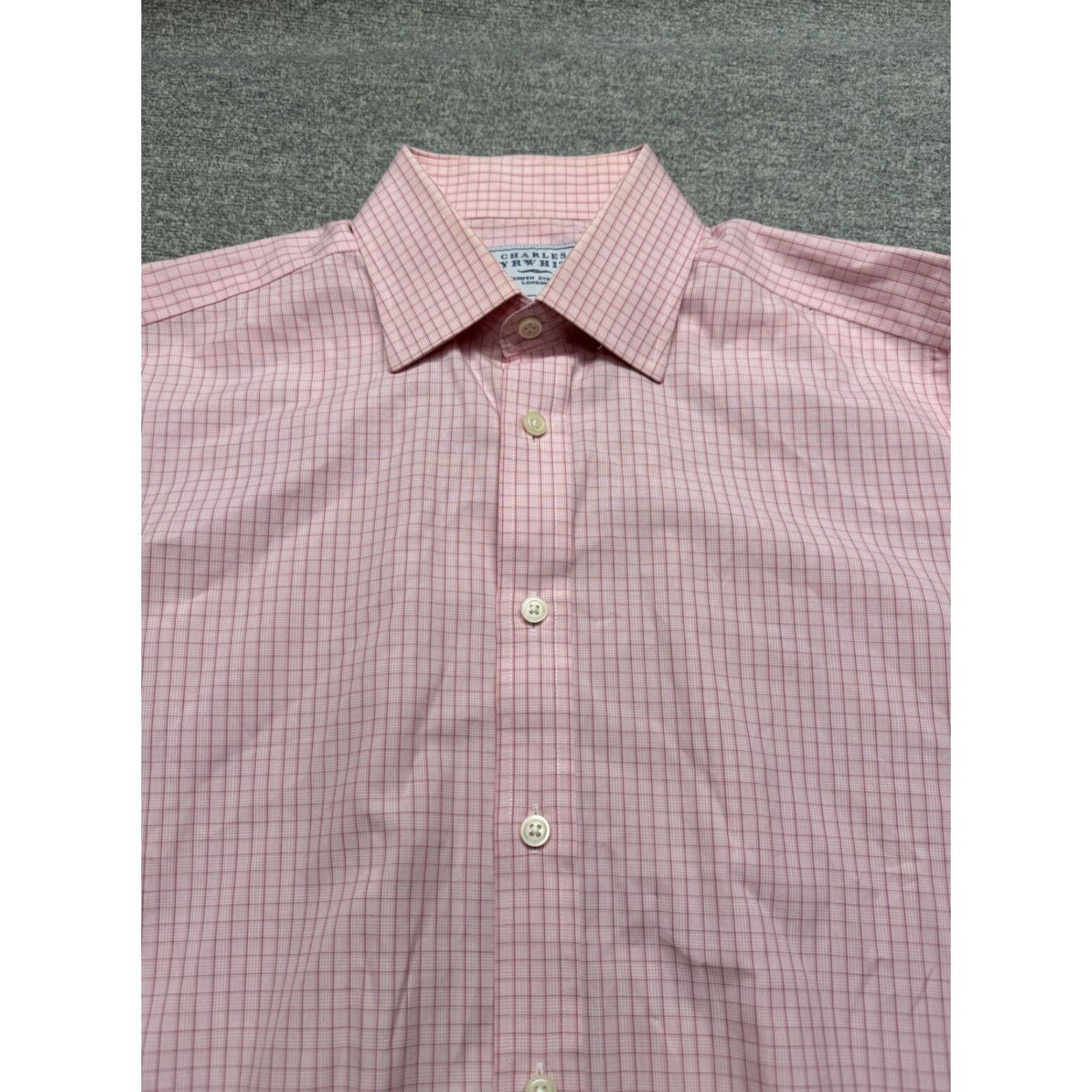 Charles Tyrwhitt Charles Tyrwhitt Shirt Slim 15.5 33 Pink Striped Button-Up London Men's Shirt Long Sleeve Collared Non-Iron 100% Cotton Slim Fit Size US L / EU 52-54 / 3 - 2 Thumbnail