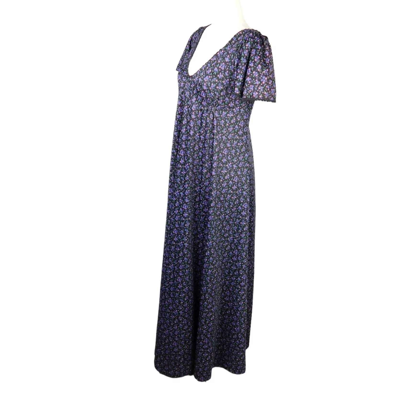 Vintage VINTAGE 70s black purple calico floral maxi Dress S Size M / US 6-8 / IT 42-44 - 3 Thumbnail