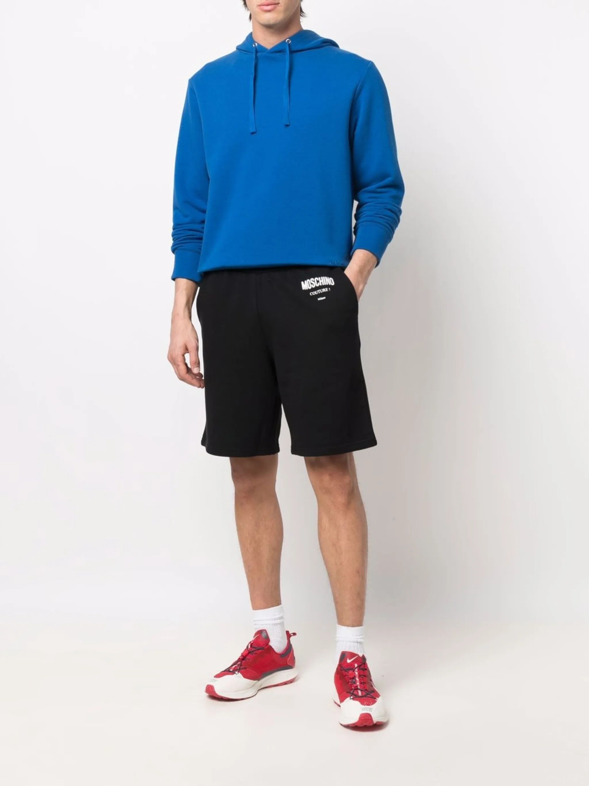 Moschino o1y0225 Logo Short in Black Size US 34 / EU 50 - 5 Thumbnail