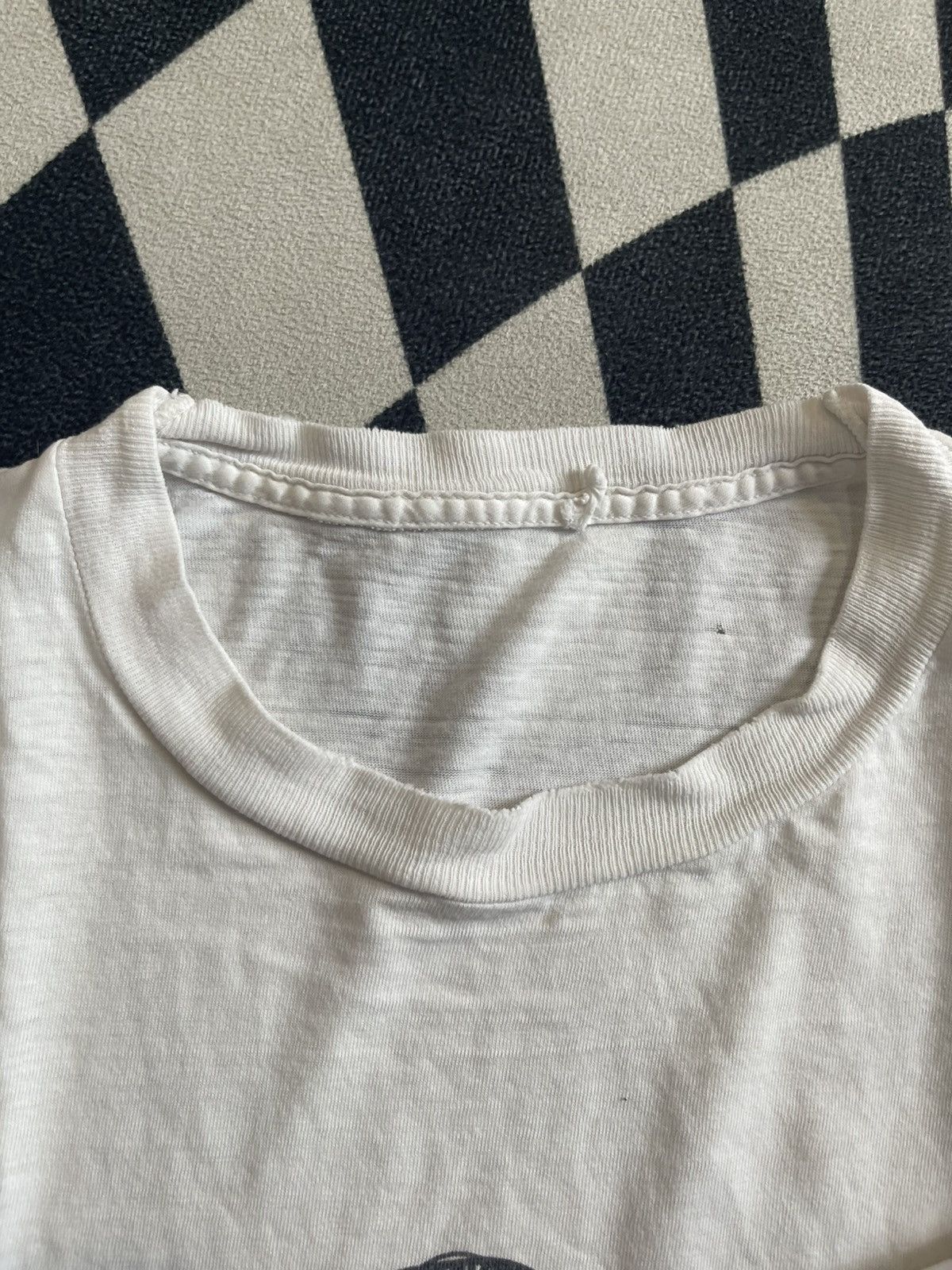 Vintage Vintage 1992 Underground Pin-up Graphic Tee - Single Stitch Size US XL / EU 56 / 4 - 6 Thumbnail