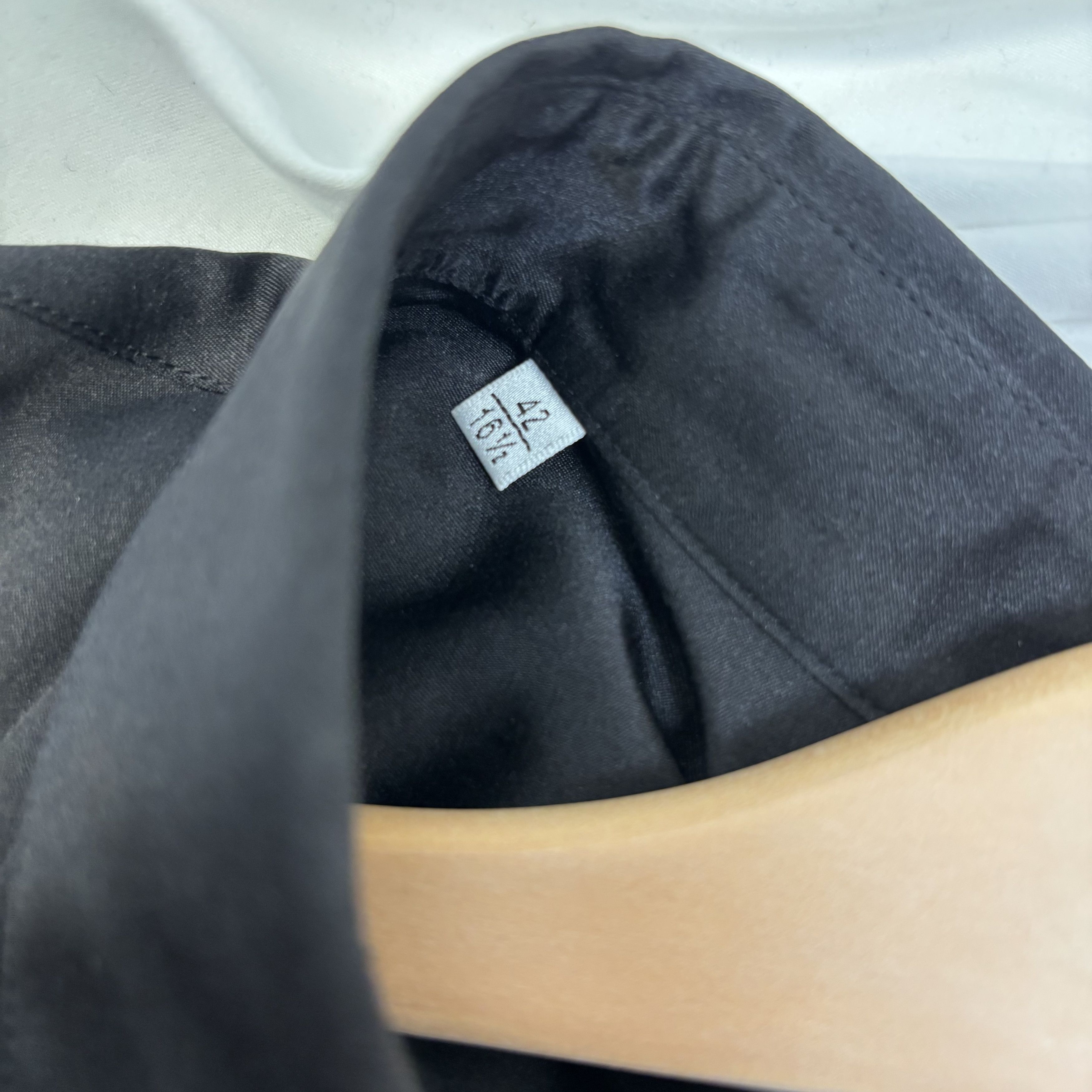 Saint Laurent Paris Saint Laurent Black Silk Shirt Size US L / EU 52-54 / 3 - 3 Thumbnail