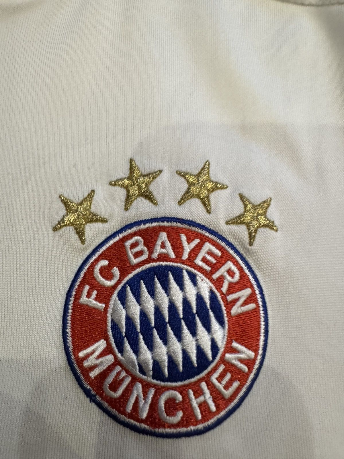 Adidas BAYERN MÜNICH 2015 2016 AWAY FOOTBALL SHIRT ADIDAS SIZE XS Size US XS / EU 42 / 0 - 6 Thumbnail