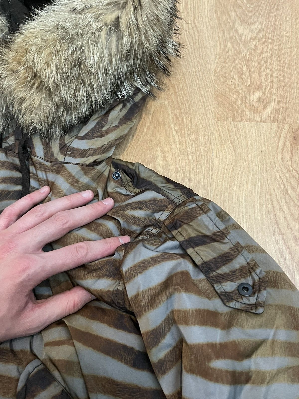 Jean Paul Gaultier Jean Paul Gaultier Ready to Wear FW08 down fur Runway coat Size M / US 6-8 / IT 42-44 - 6 Thumbnail