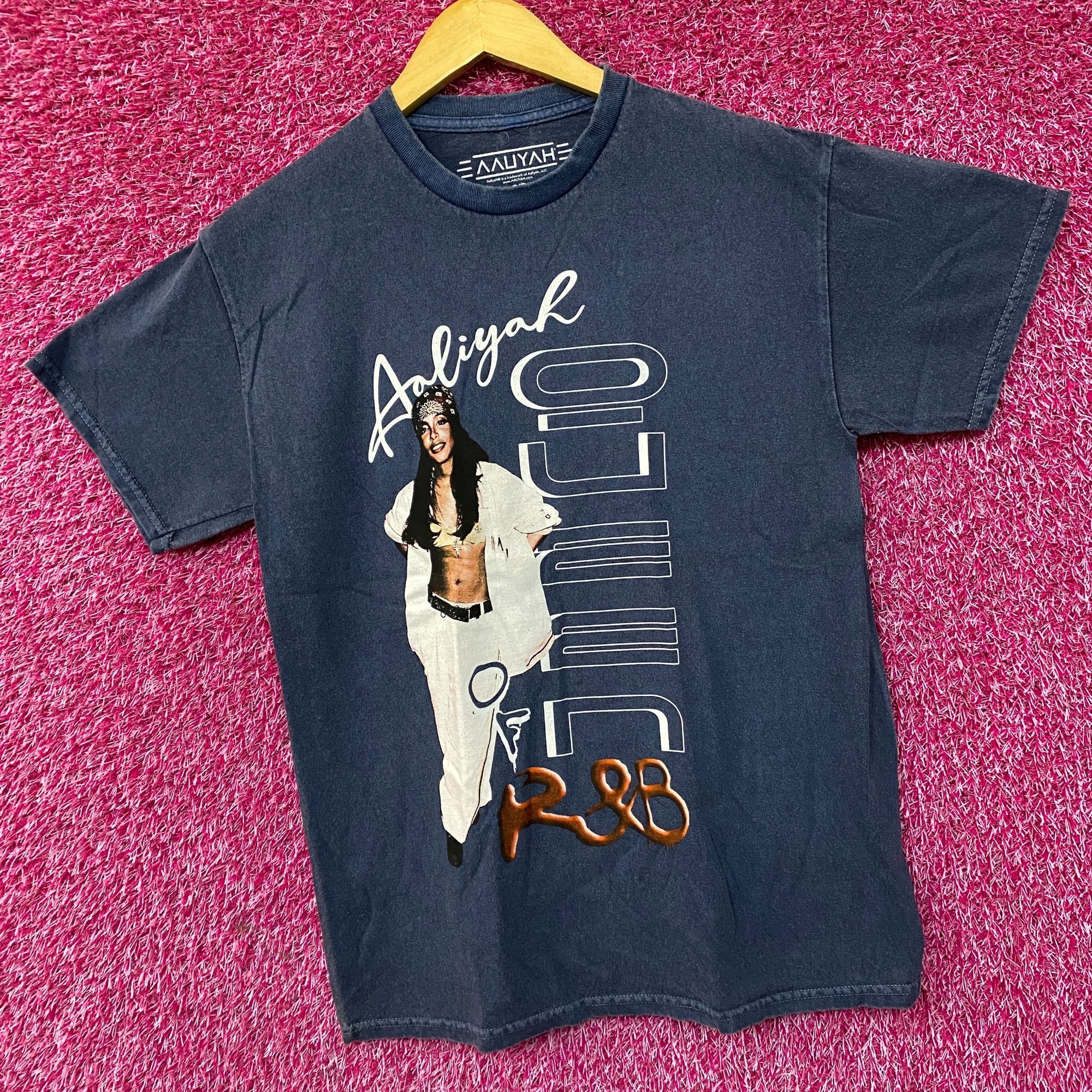 Rap Tees Aaliyah Princess Of RnB Poster T-Shirt Small Size US S / EU 44-46 / 1 - 3 Thumbnail