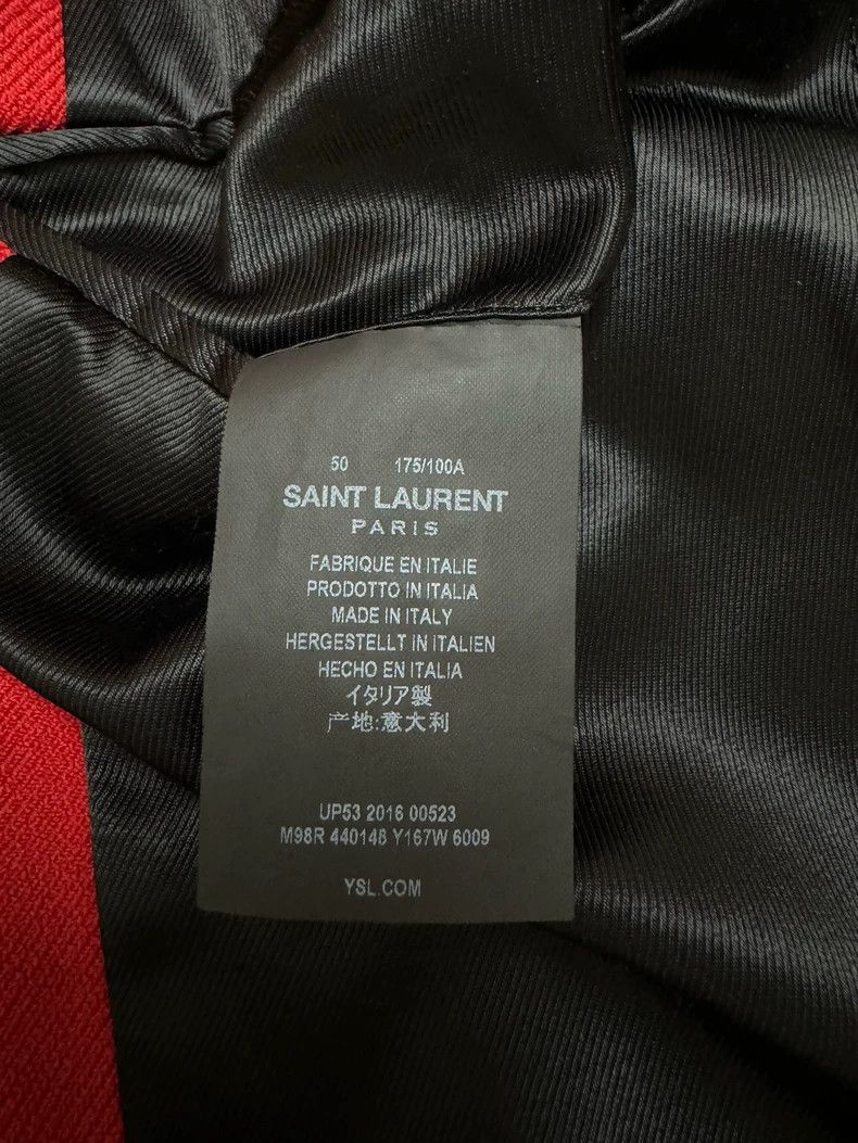 Saint Laurent Paris saint Laurent parisFall/Winter 16 Velvet Collar Red Wool C Size US M / EU 48-50 / 2 - 5 Thumbnail