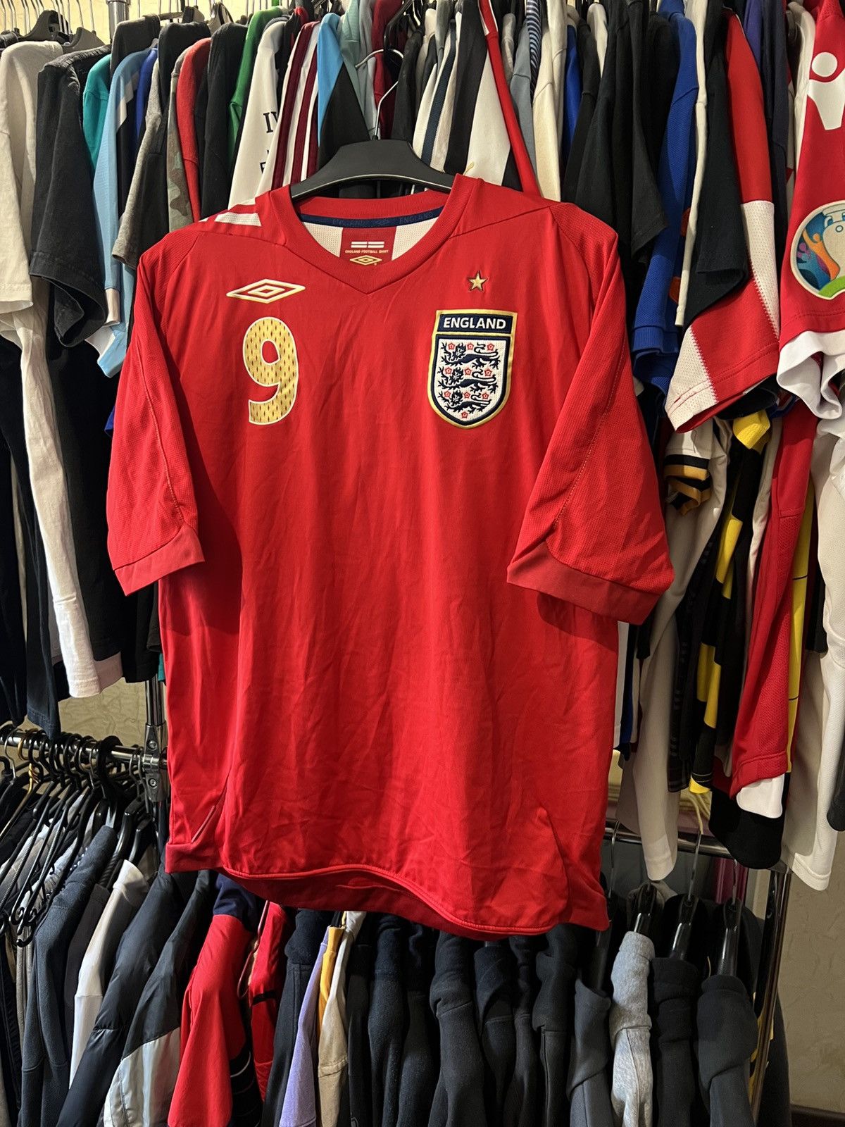 Umbro 2006/2008 UMBRO ENGLAND NATIONAL TEAM #9 ROONEY AWAY FOOTBAL Size US L / EU 52-54 / 3 - 1 Thumbnail
