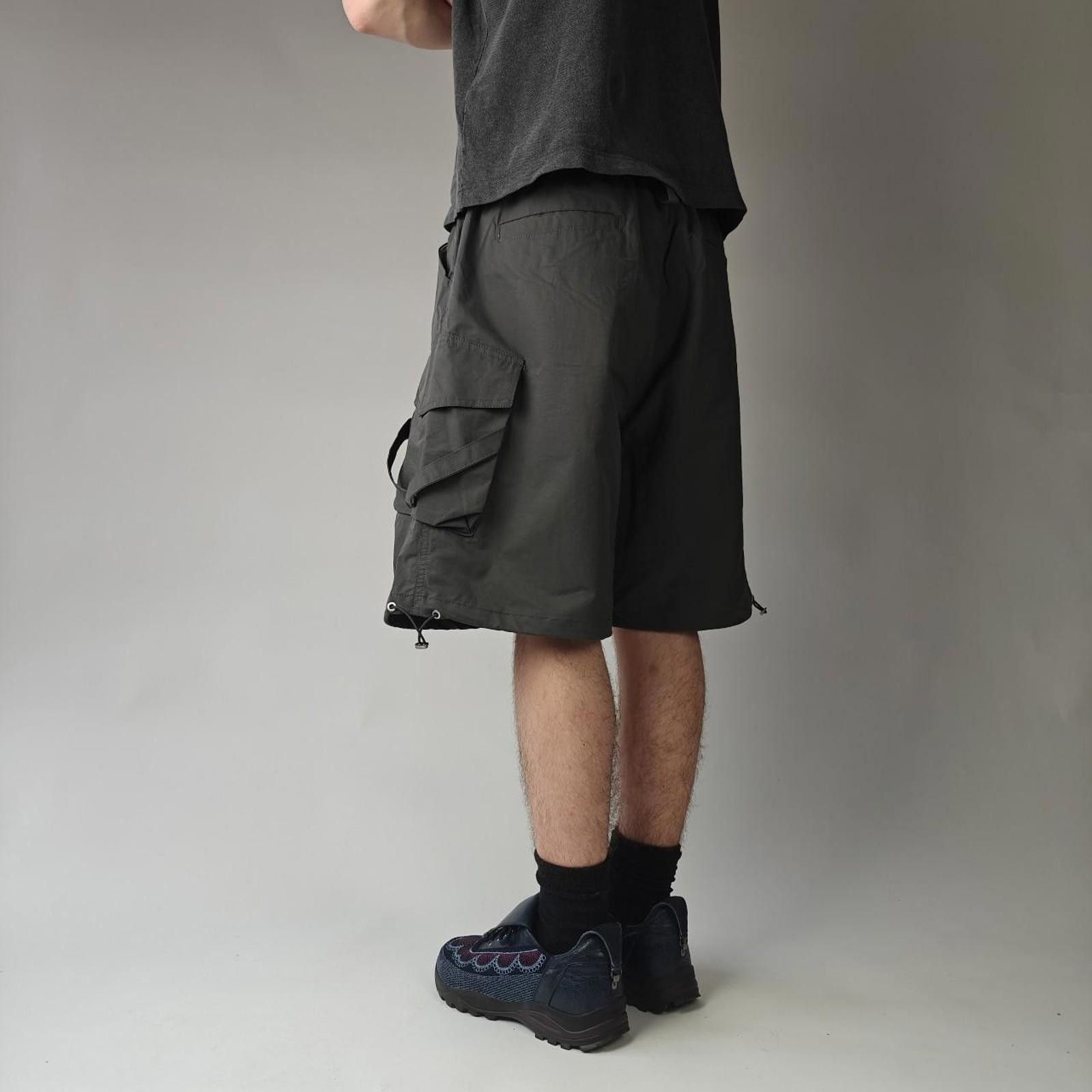 Other Grey Articulated Wide Leg Cargo Shorts Size US 32 / EU 48 - 3 Thumbnail