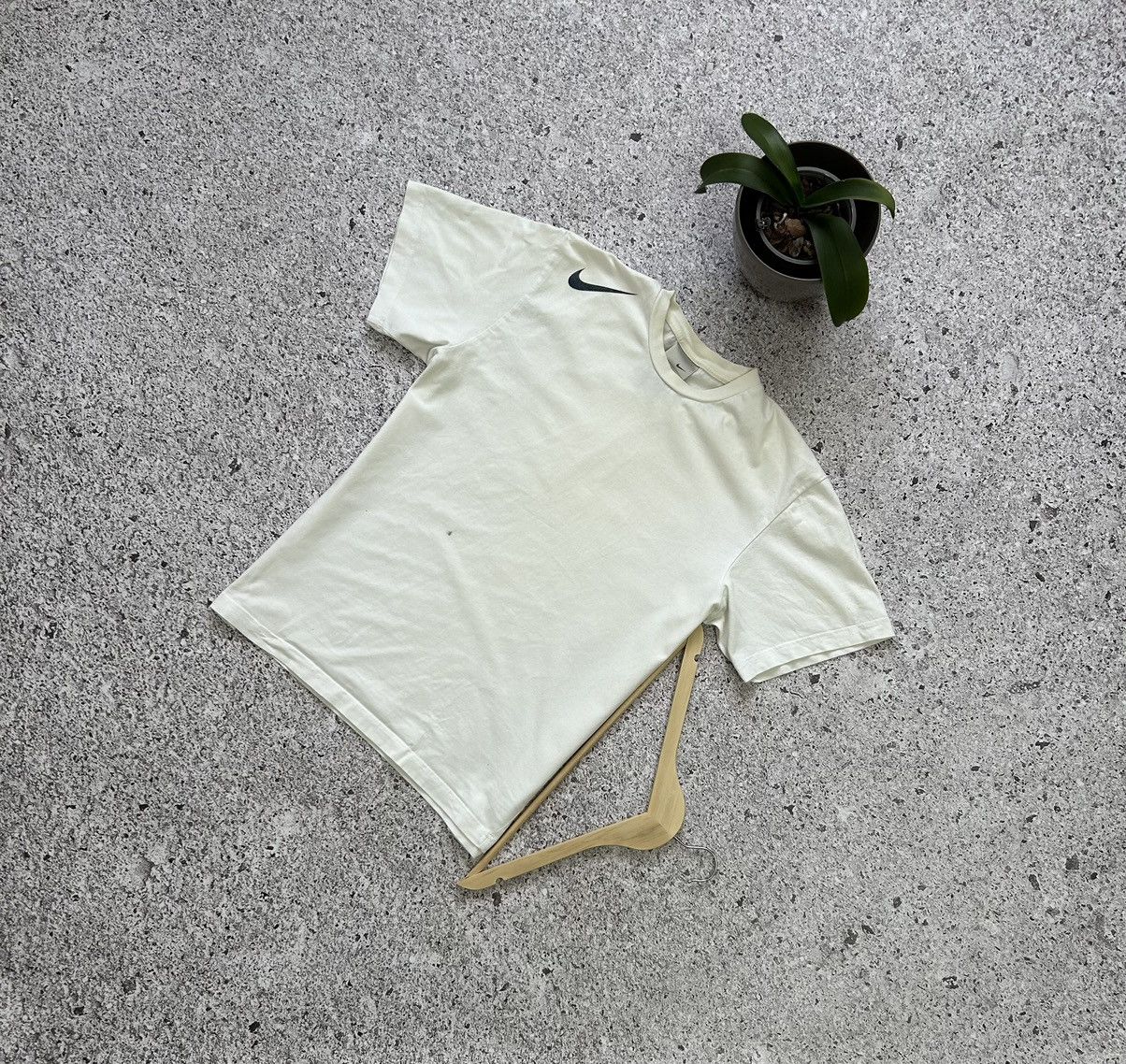 Nike × Vintage Vintage 90s Nike Swoosh Logo T-shirts Y2K Hype Size US L / EU 52-54 / 3 - 1 Thumbnail