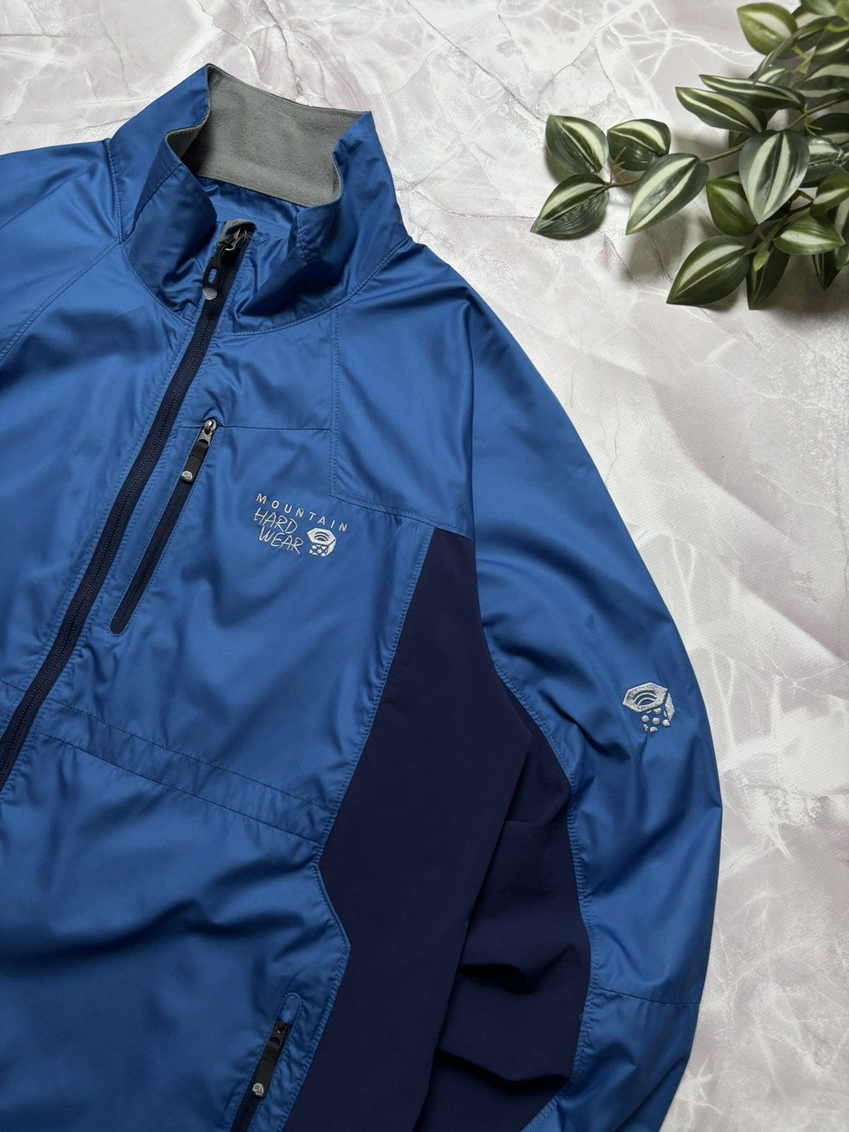 Mountain Hardwear Mountain Hardwear Windbreaker Jacket Outdoor Blue Size XL Size US XL / EU 56 / 4 - 2 Thumbnail
