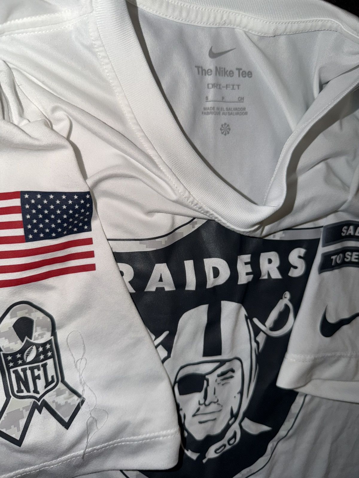 Nike Las Vegas raiders NFL salute to service the Nike tee Dri-fit Size US S / EU 44-46 / 1 - 4 Thumbnail