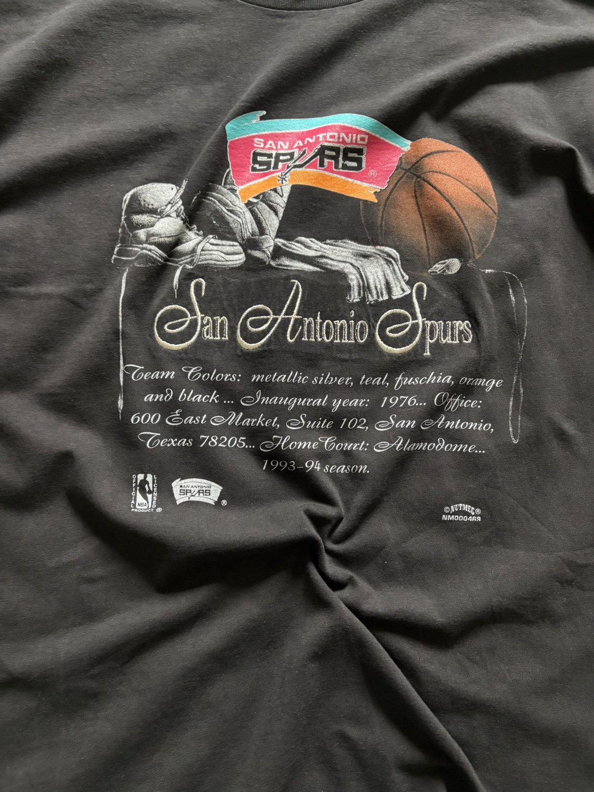 Nutmeg Vintage 1994 Nutmeg San Antonio Spurs T-shirt - Made in USA Size US XL / EU 56 / 4 - 2 Thumbnail