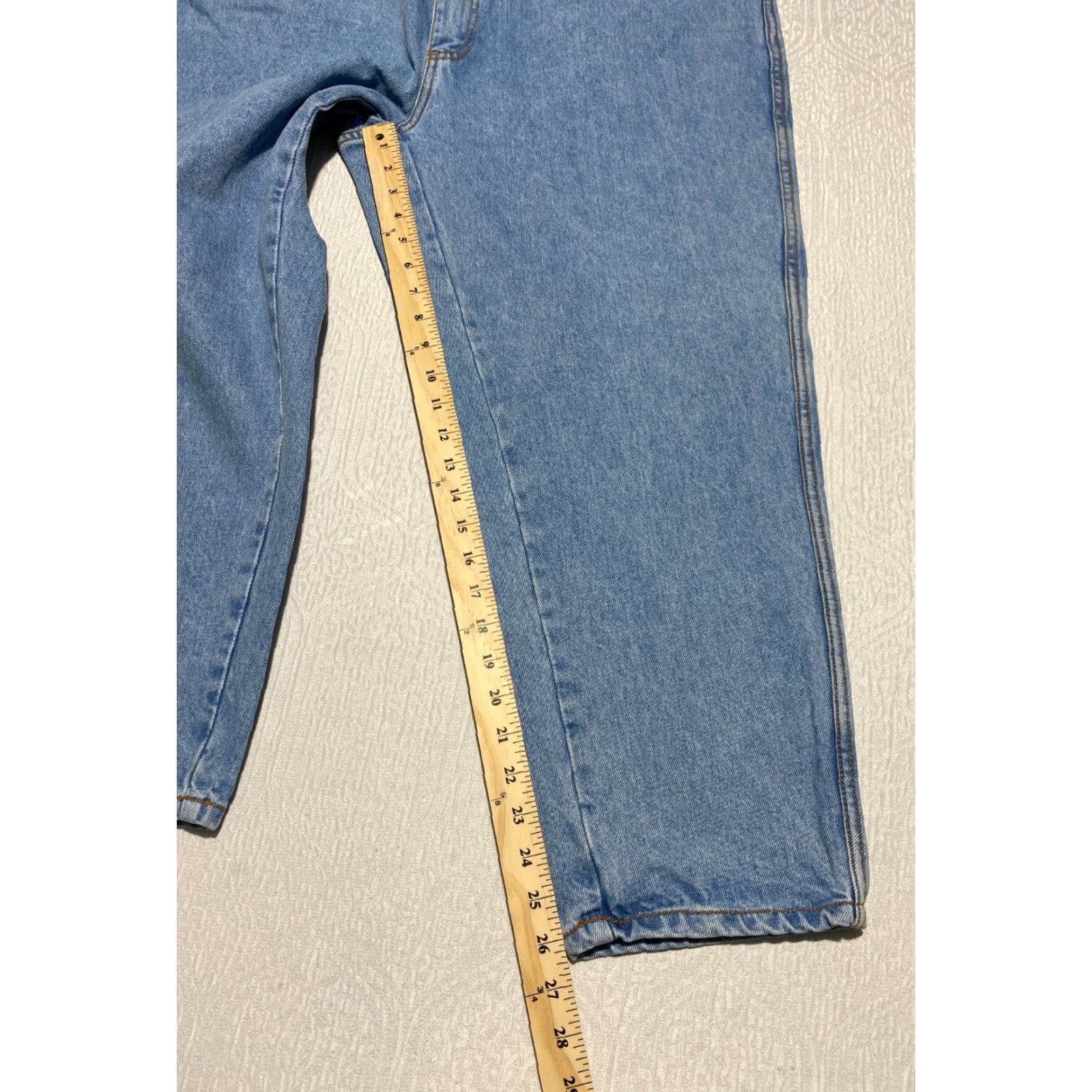 Gloria Vanderbilt VINTAGE Gloria Vanderbilt Jeans Womens 24W Newport Classic Fit Tapered Blue Denim Size 25" / US 0 / IT 36 - 7 Thumbnail