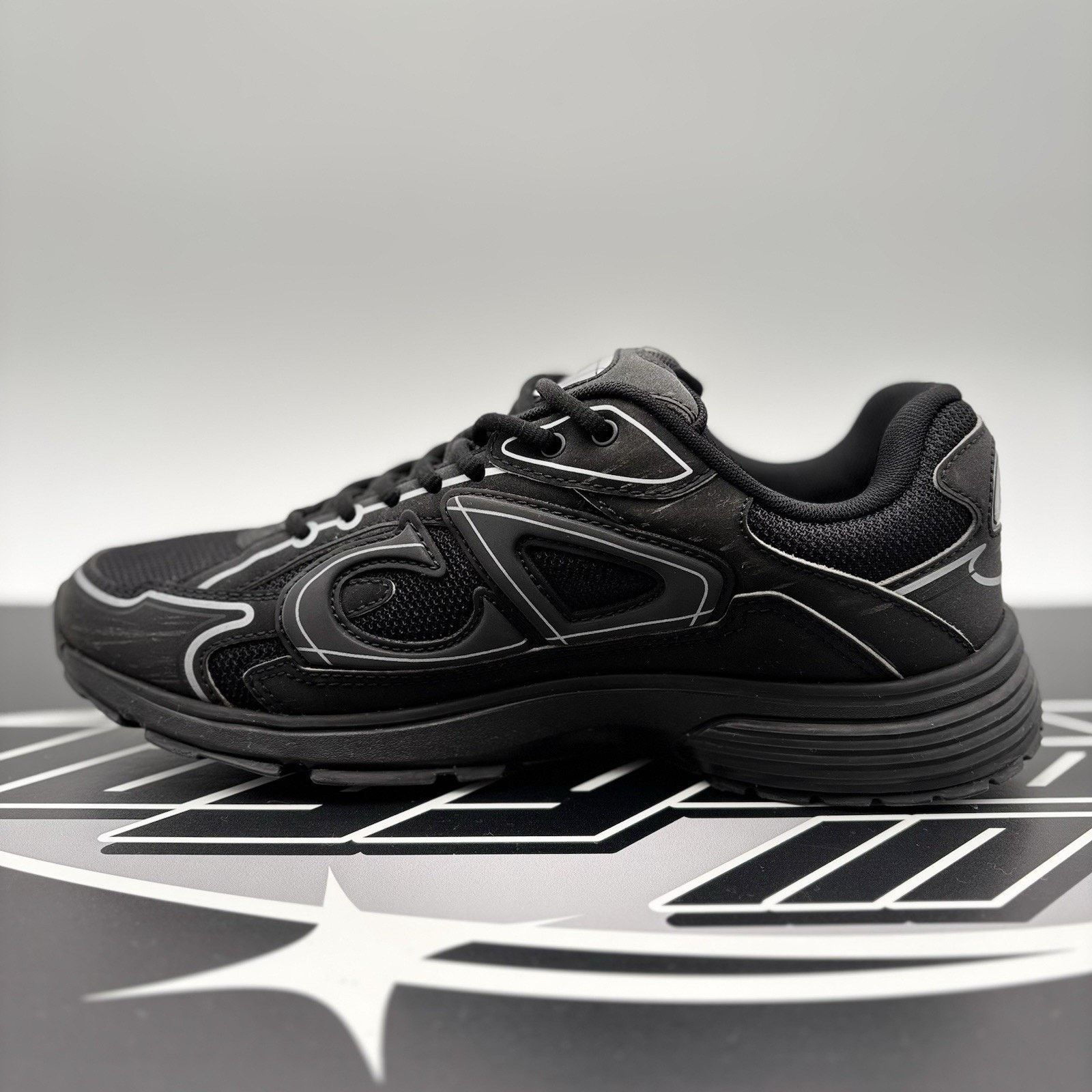 Dior Dior B30 Reflective Sneaker ' Black ' | GOOD CONDITION! Size US 8 / EU 41 - 4 Thumbnail