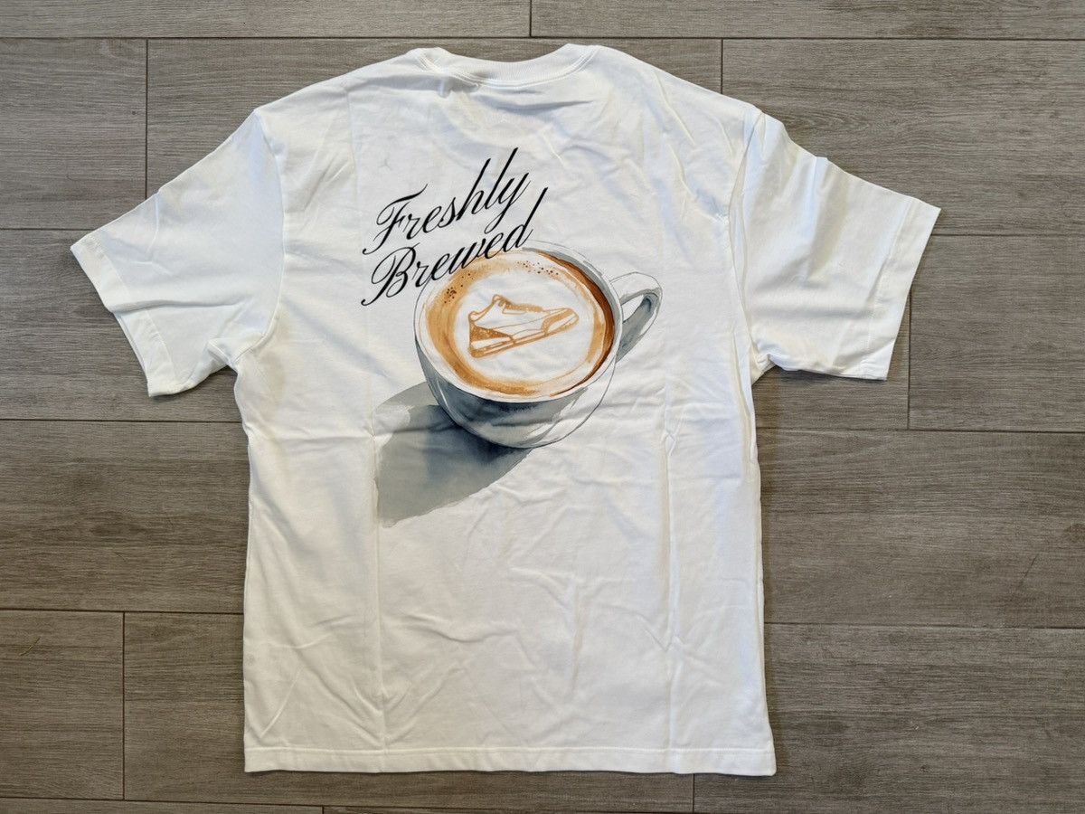 Jordan Brand Jordan Graphic AJ3 Latte Café Tee T-Shirt White Black Large Size US L / EU 52-54 / 3 - 6 Thumbnail