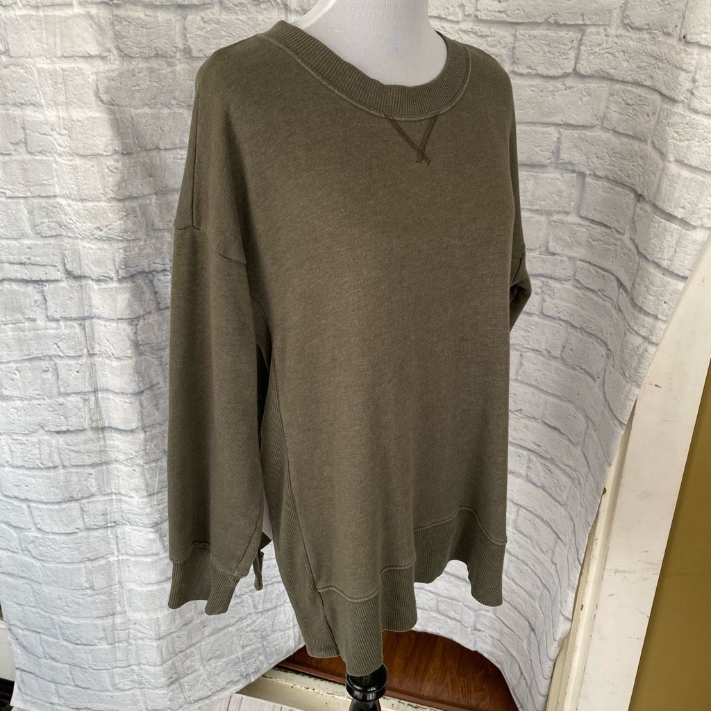 American Eagle Outfitters Aerie Women S scoopneck, long sleeve side slit loose fit swe Size S / US 4 / IT 40 - 4 Thumbnail