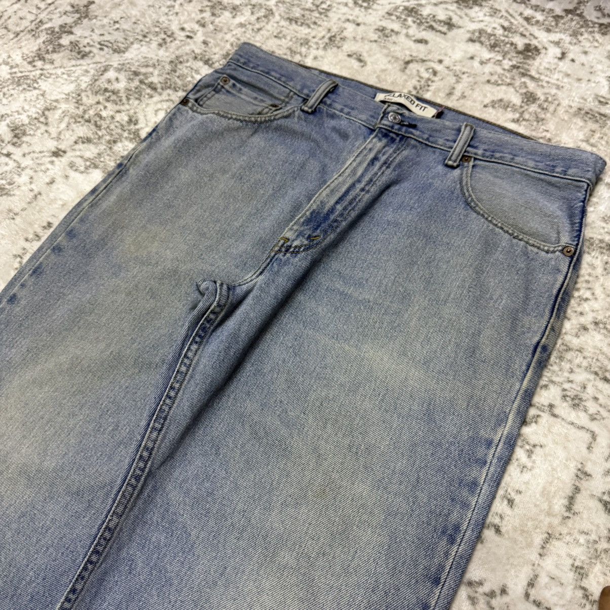 Levi's Vintage Levis 550 Relaxad Fit Distressed Fade Jeans Size US 36 / EU 52 - 6 Thumbnail